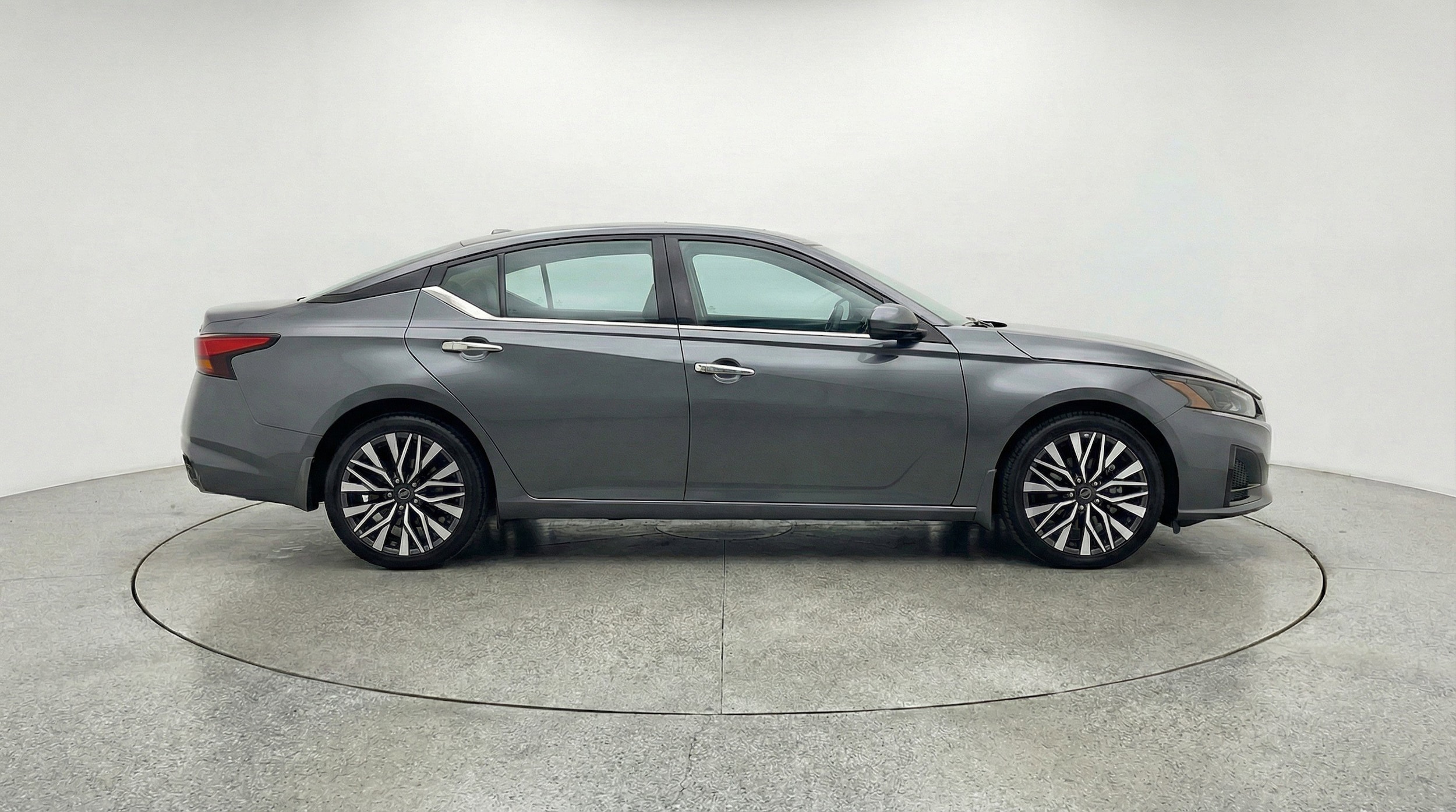 Thumbnail: 2025 Nissan Altima - 11