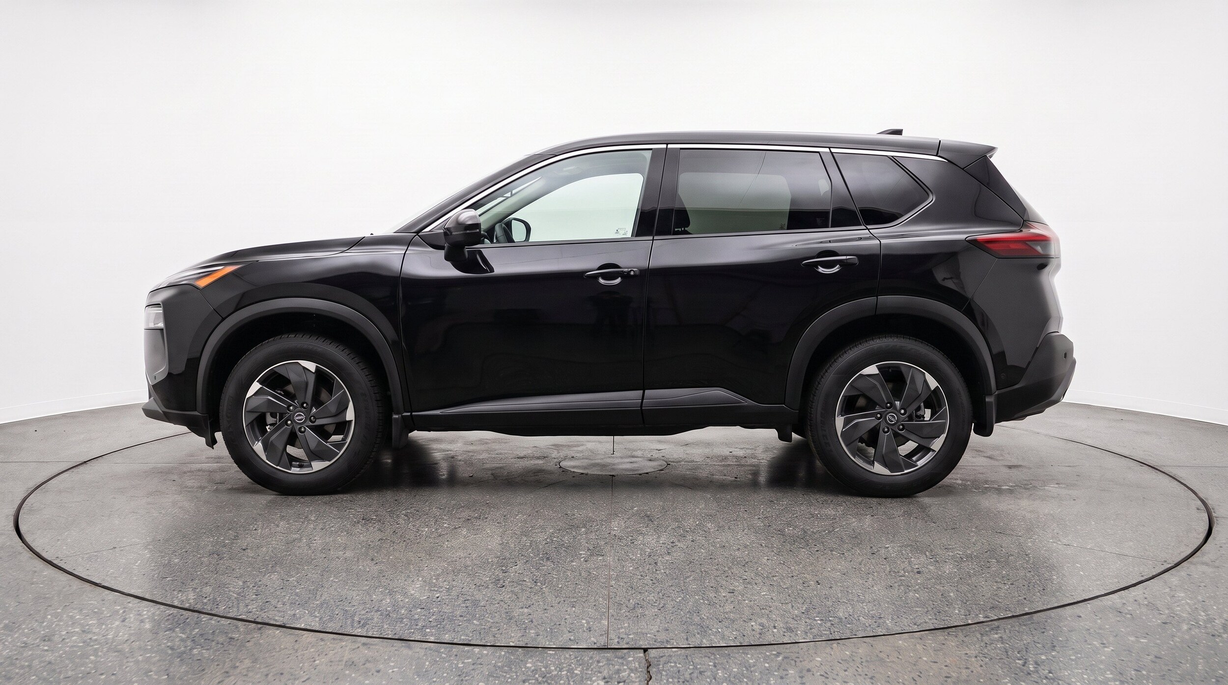 Thumbnail: 2025 Nissan Rogue - 5