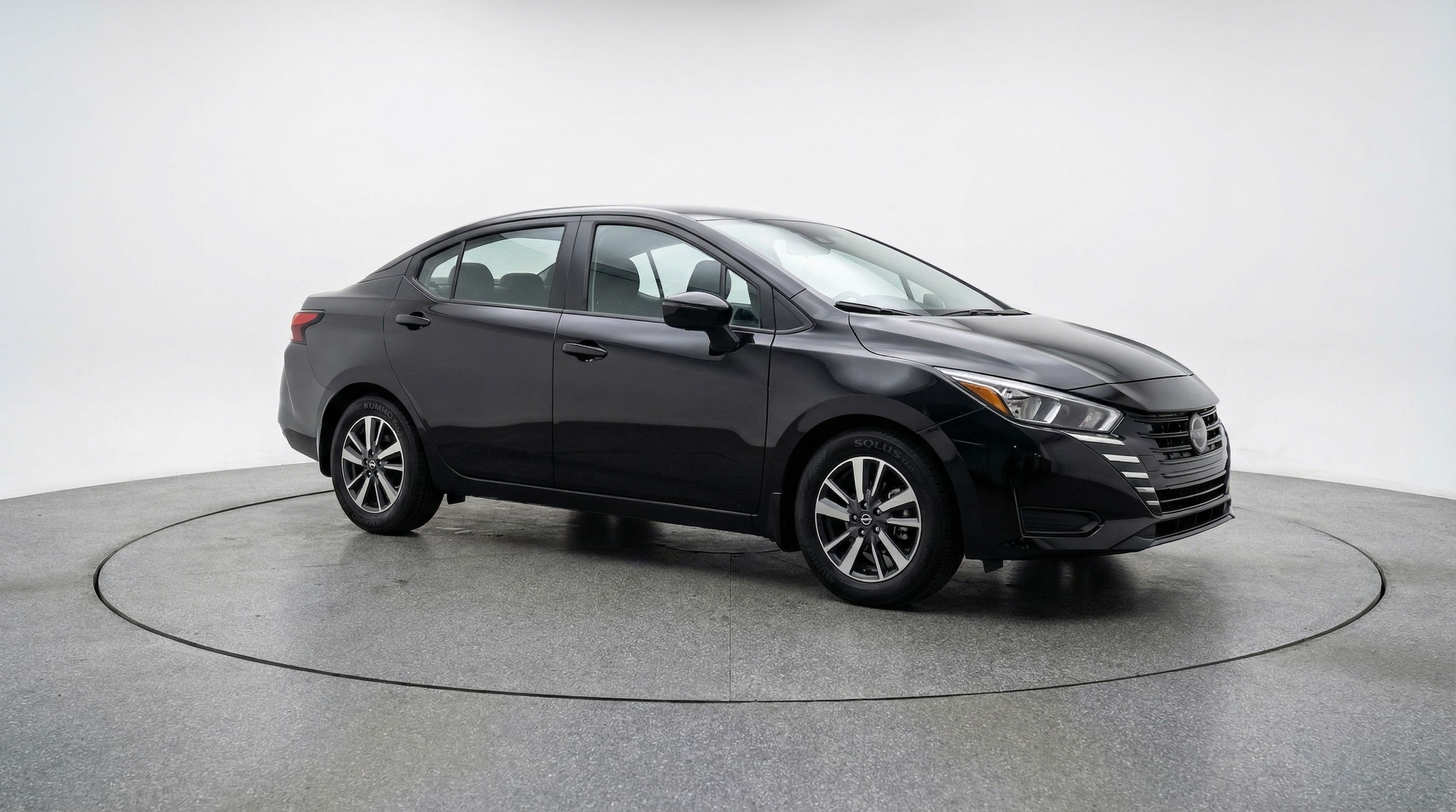 2025 Nissan Versa Sedan SV