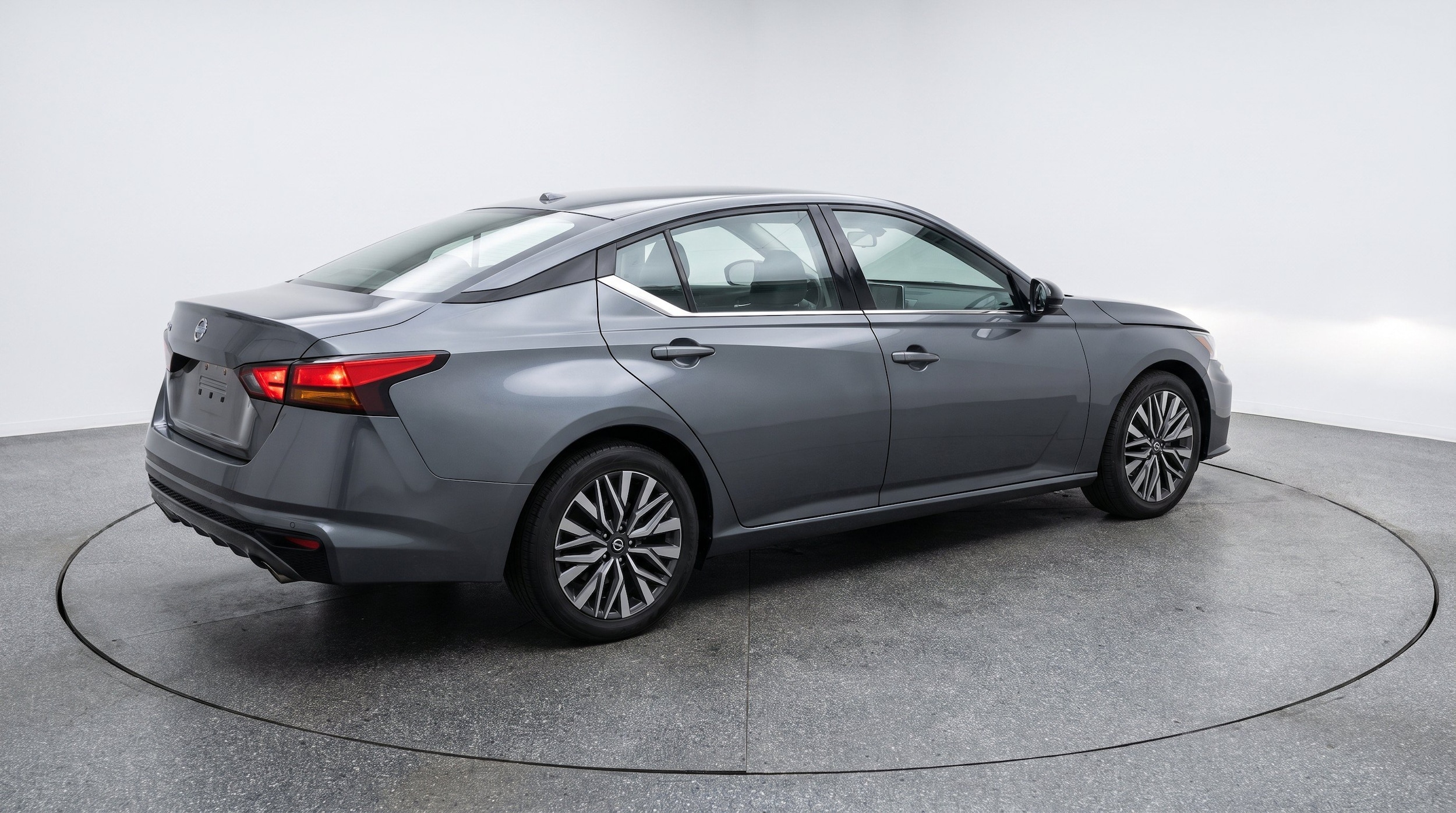 Thumbnail: 2025 Nissan Altima - 9