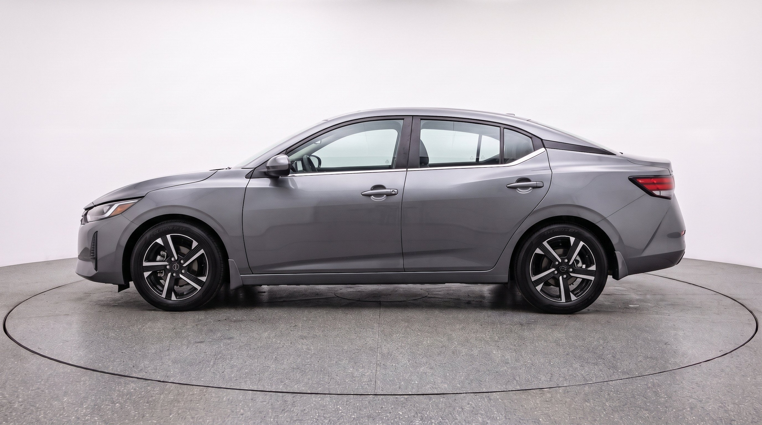 Thumbnail: 2025 Nissan Sentra - 5