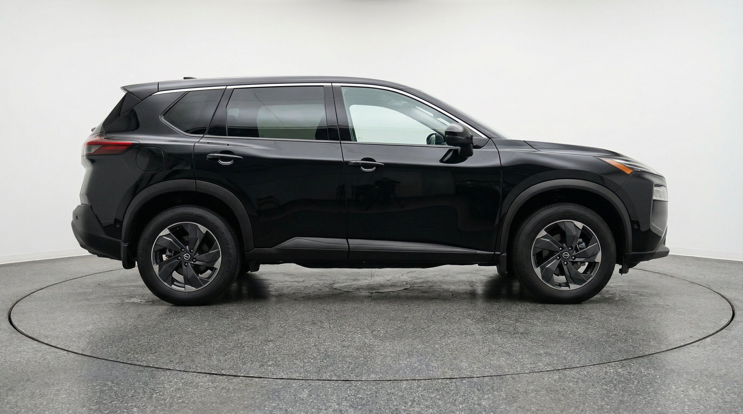 Thumbnail: 2025 Nissan Rogue - 11