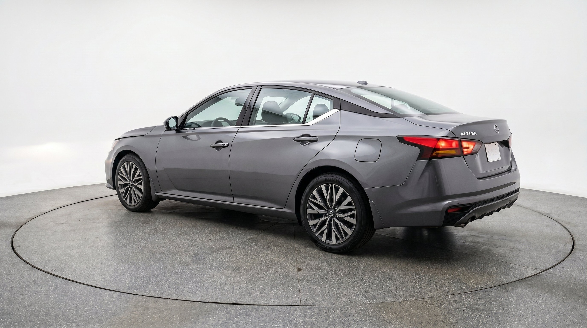 Thumbnail: 2025 Nissan Altima - 6