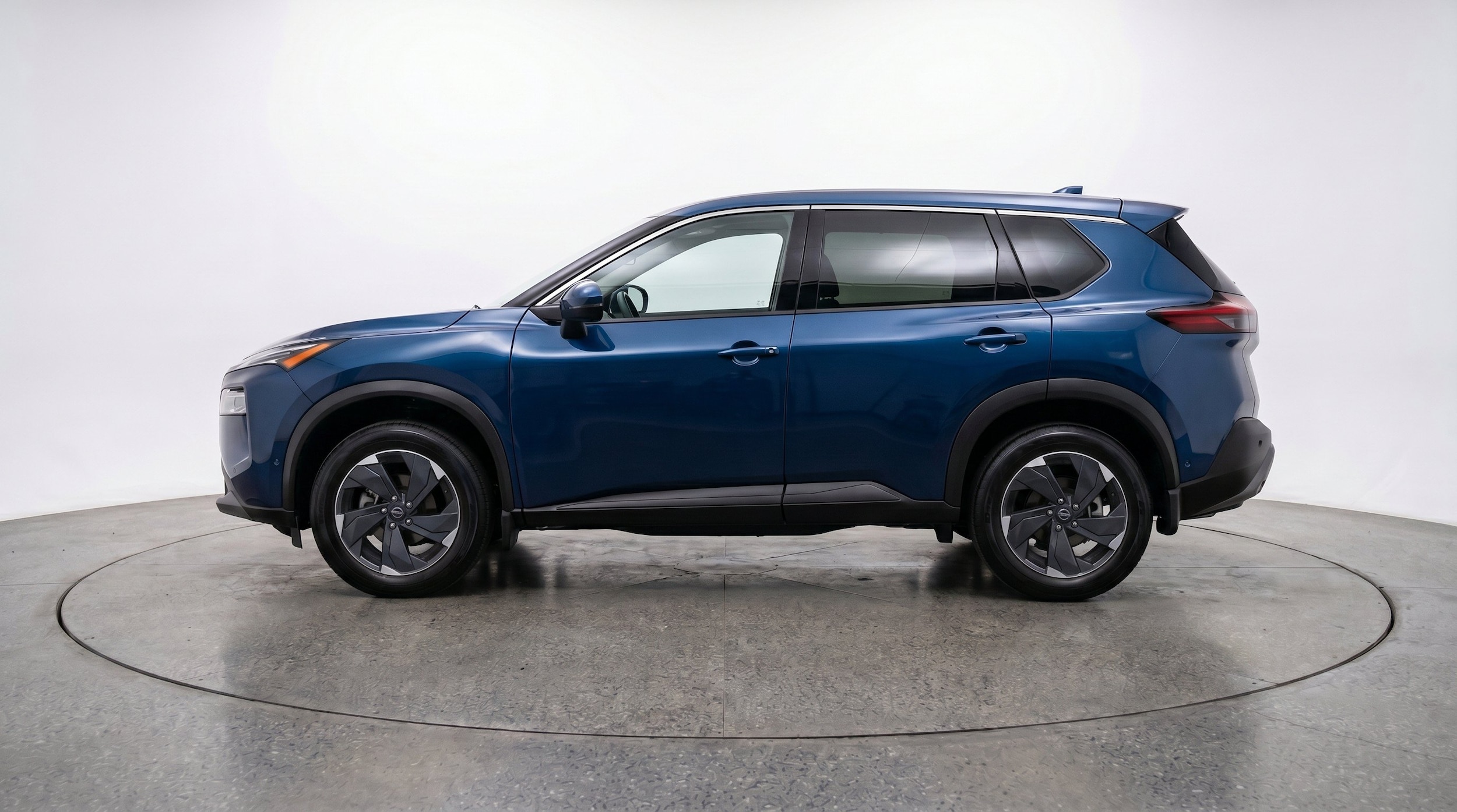 Thumbnail: 2025 Nissan Rogue - 5