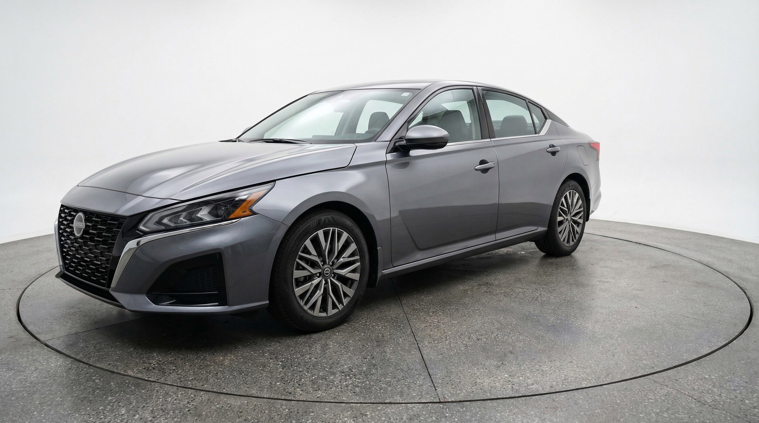 Thumbnail: 2025 Nissan Altima - 3