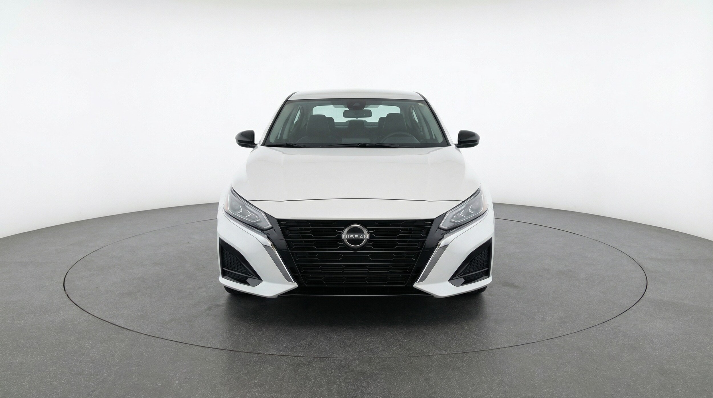 Thumbnail: 2025 Nissan Altima - 2