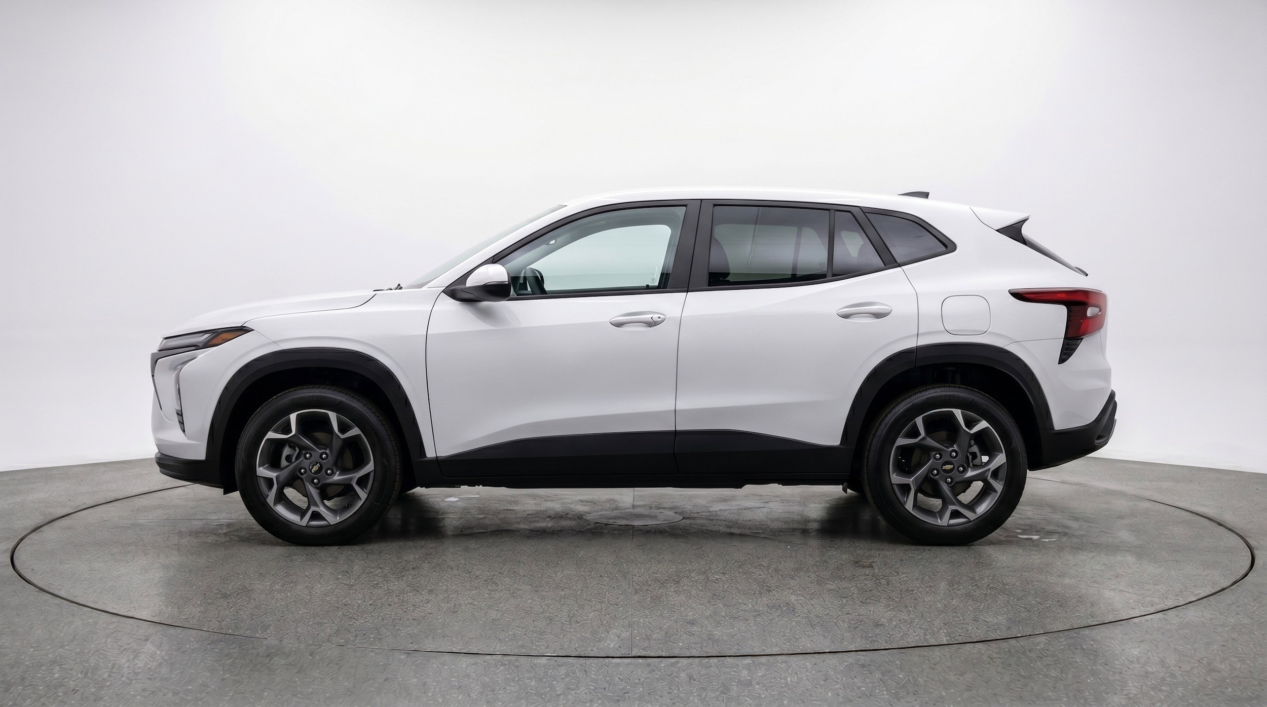 Thumbnail: 2025 Chevrolet Trax - 5