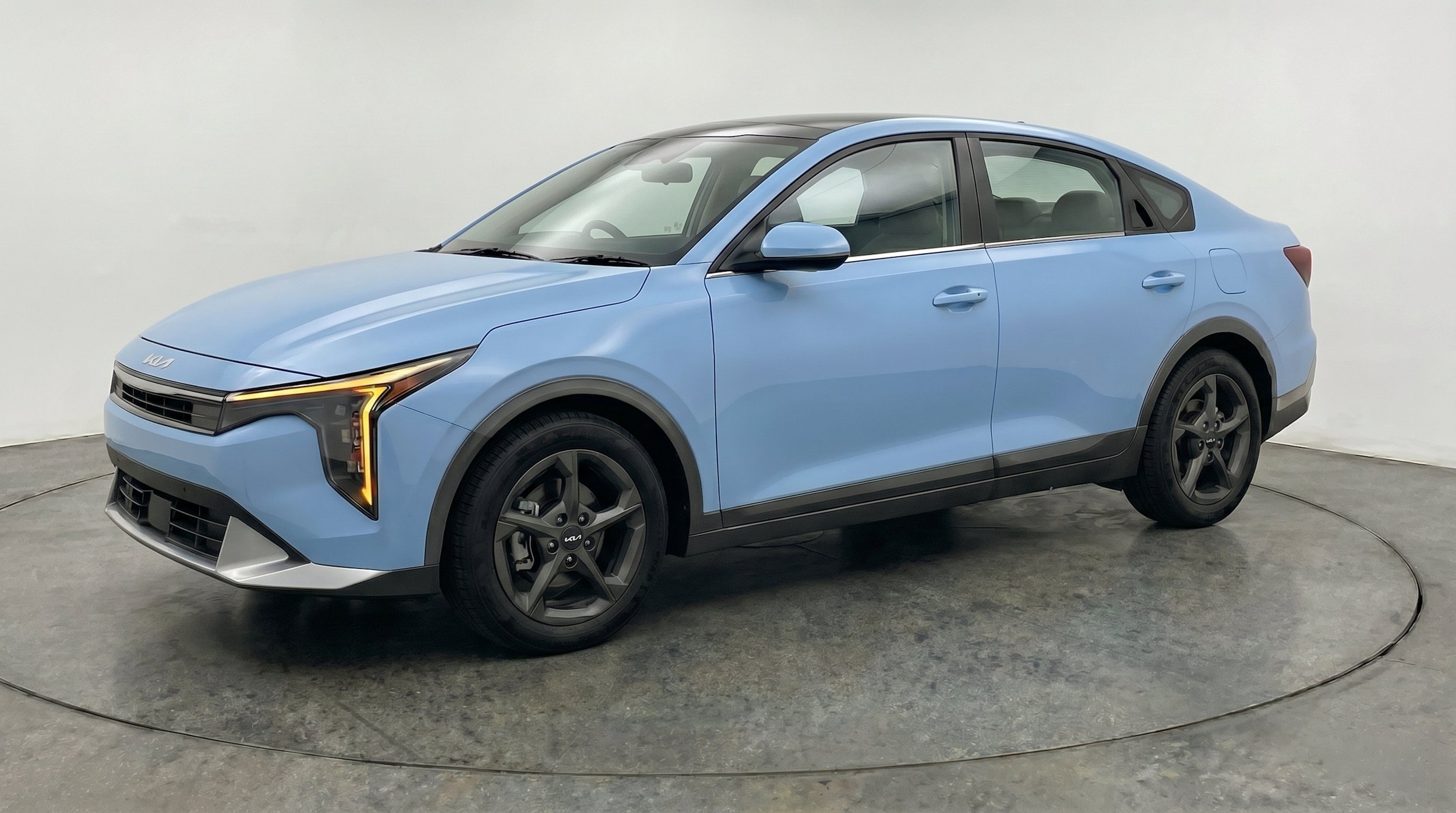 Thumbnail: 2026 Kia K4 - 3