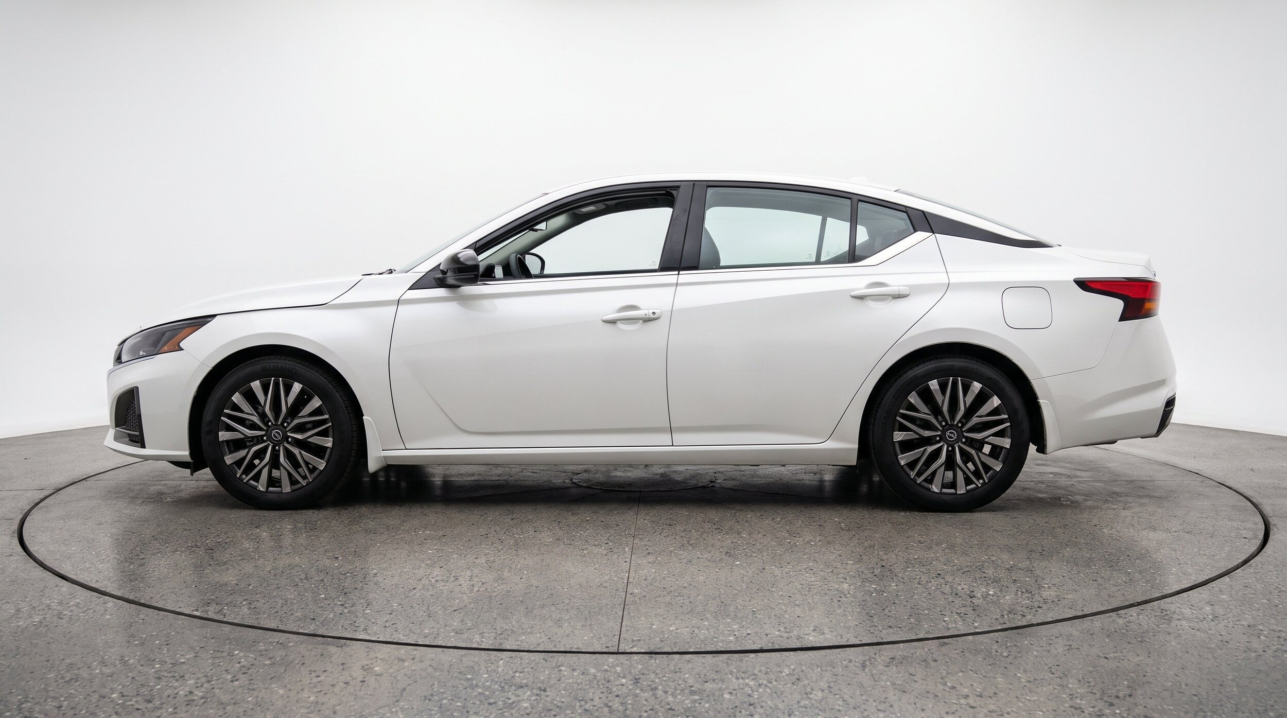 Thumbnail: 2026 Nissan Altima - 5