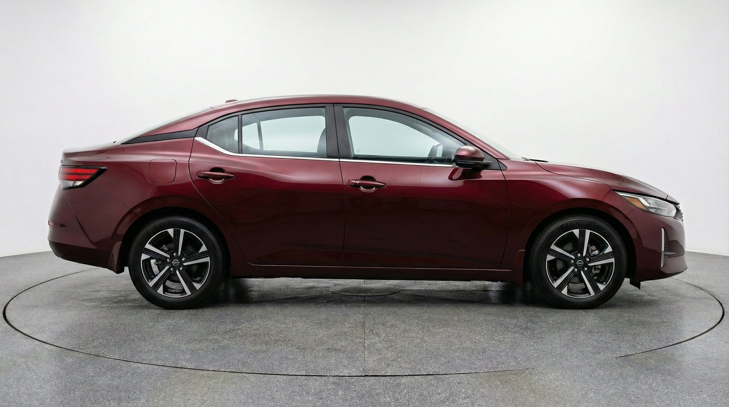 Thumbnail: 2025 Nissan Sentra - 11