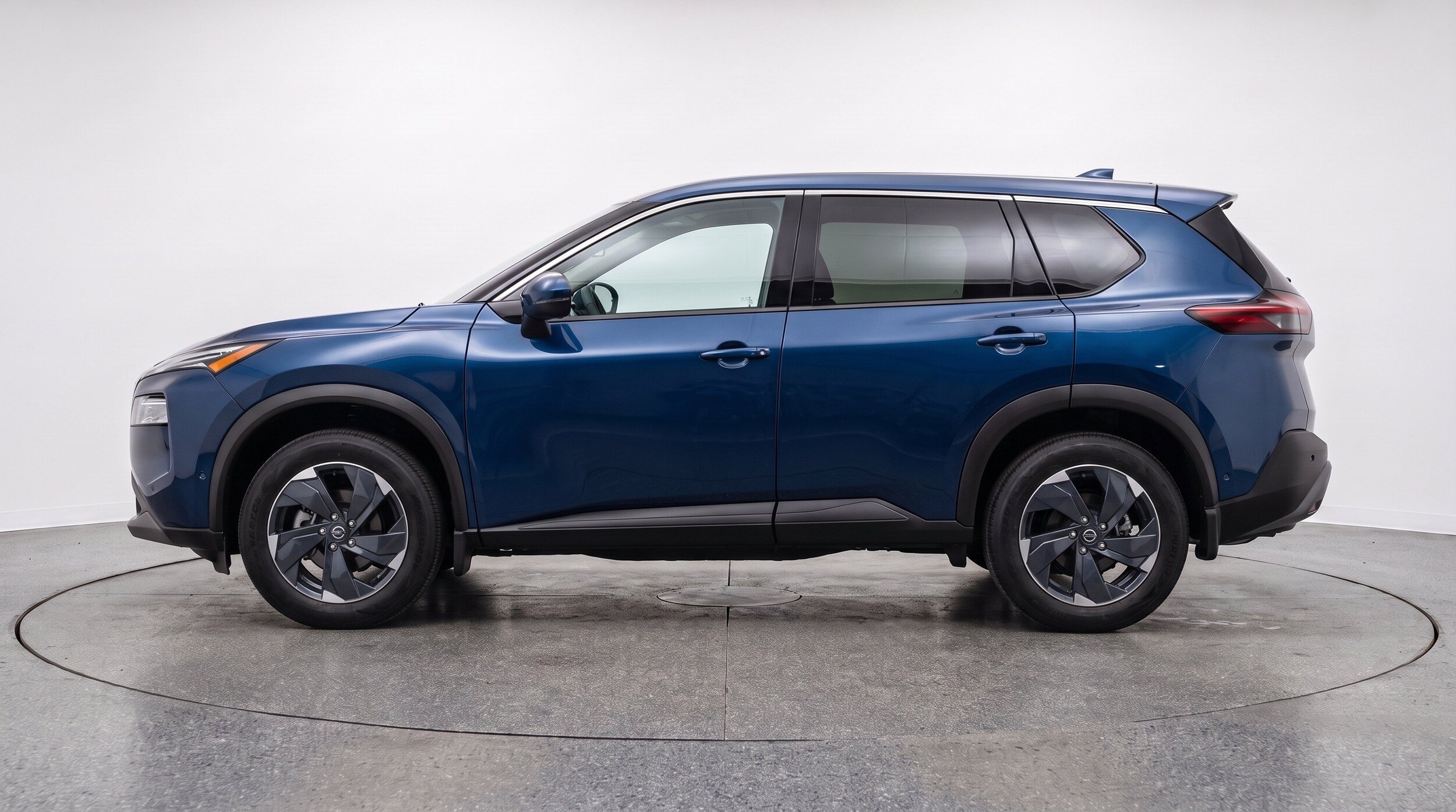 Thumbnail: 2025 Nissan Rogue - 5
