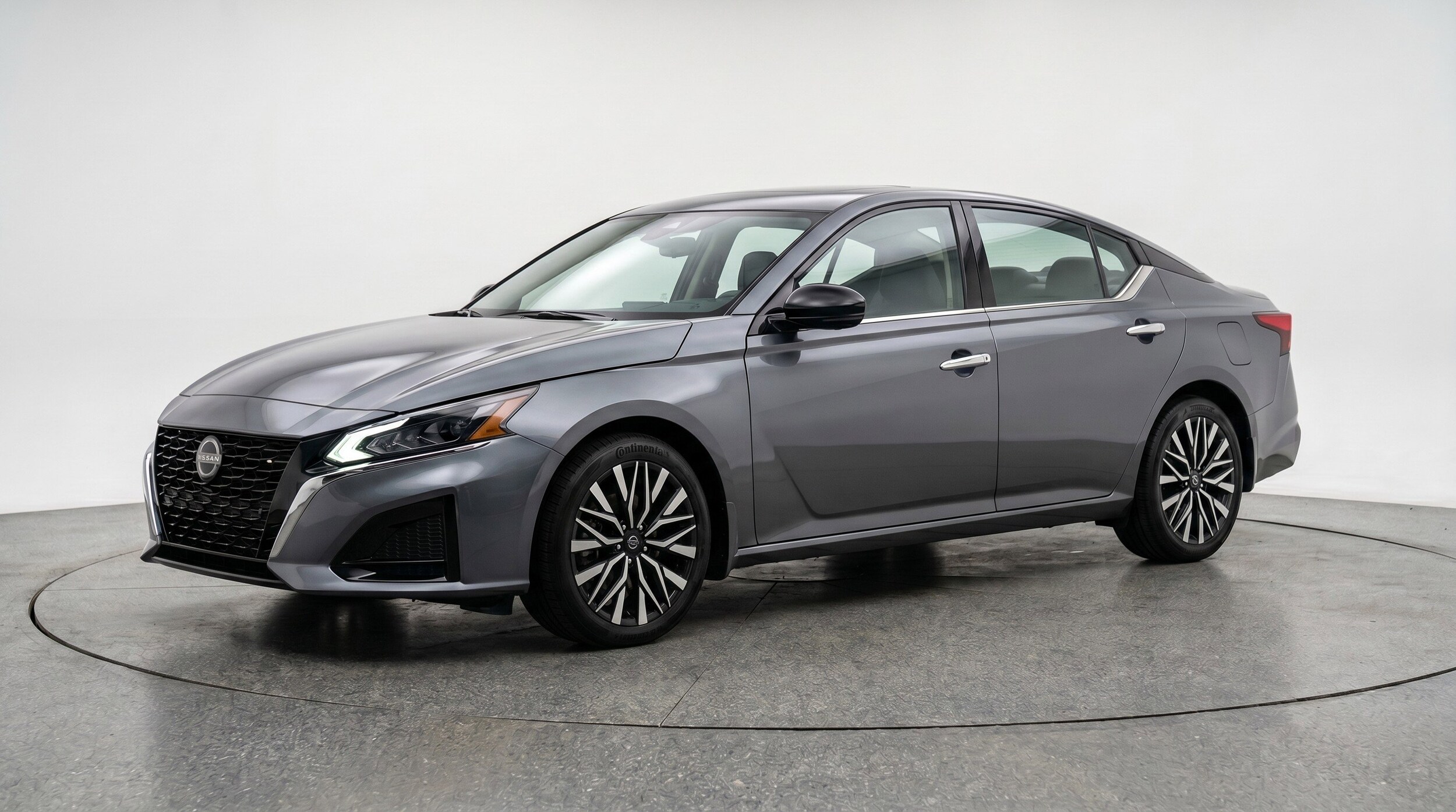 Thumbnail: 2025 Nissan Altima - 3