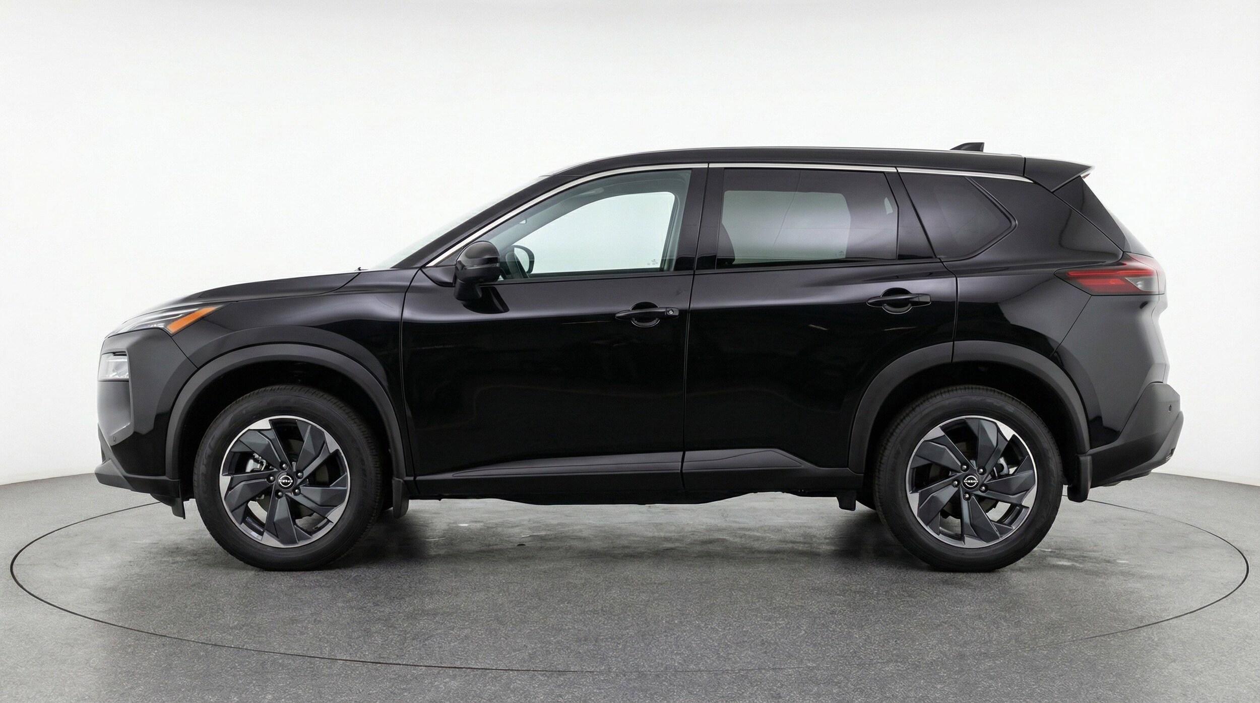 Thumbnail: 2025 Nissan Rogue - 5