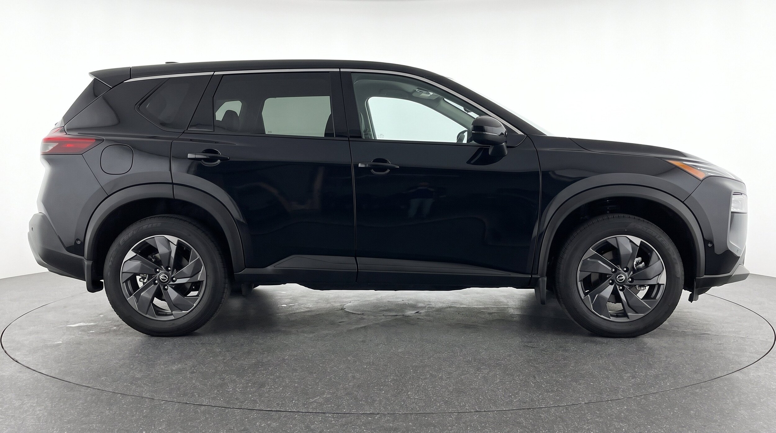 Thumbnail: 2025 Nissan Rogue - 11