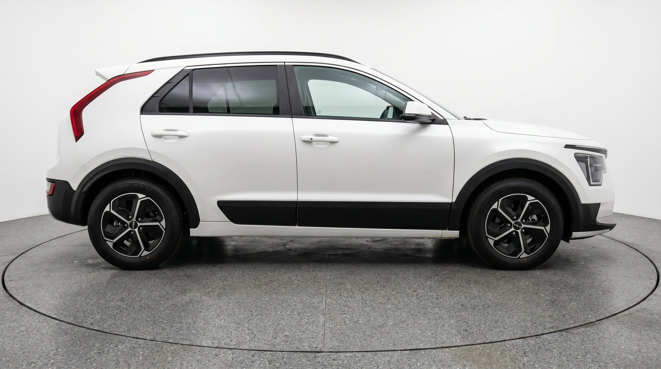 Thumbnail: 2026 Kia Niro - 11