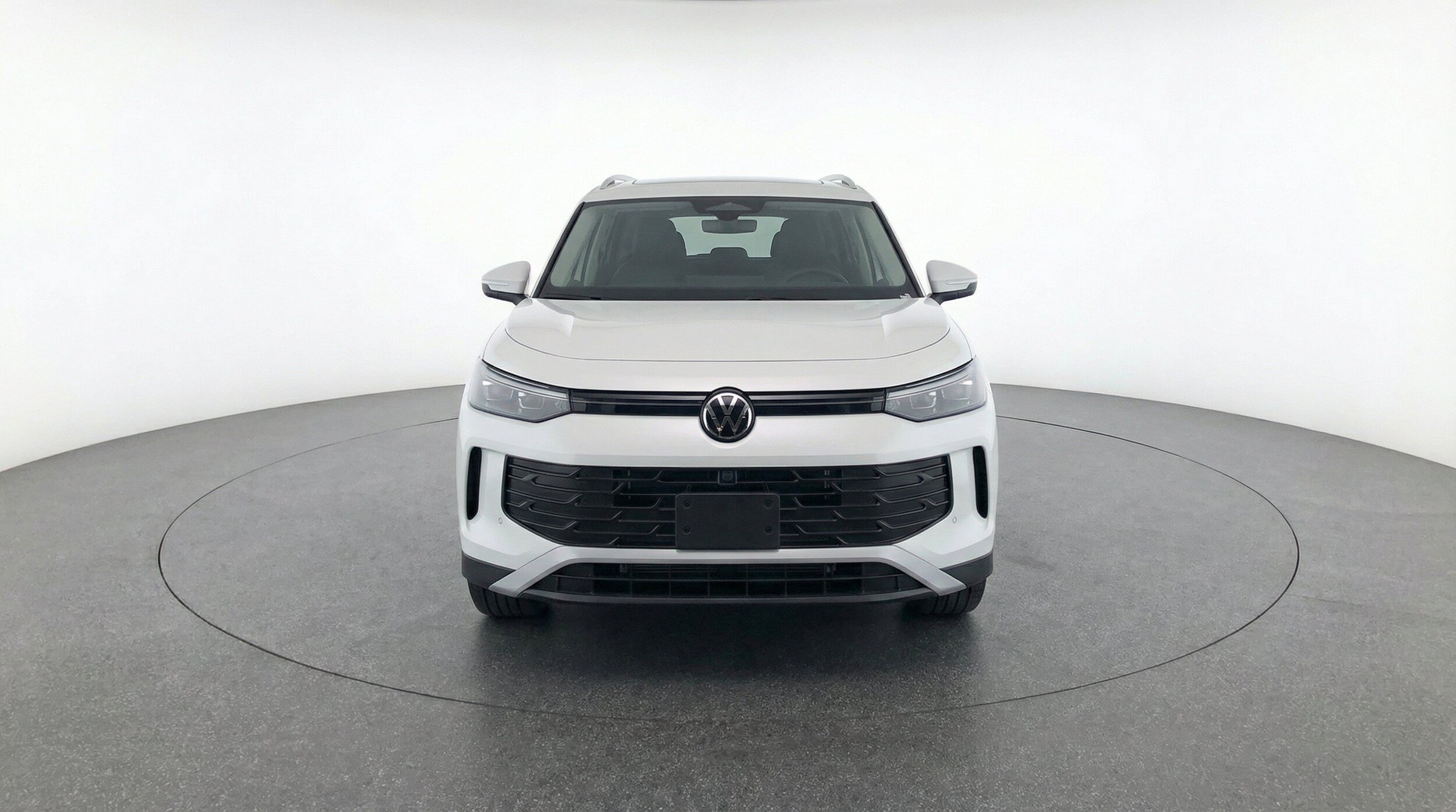 Thumbnail: 2026 Volkswagen Tiguan - 2