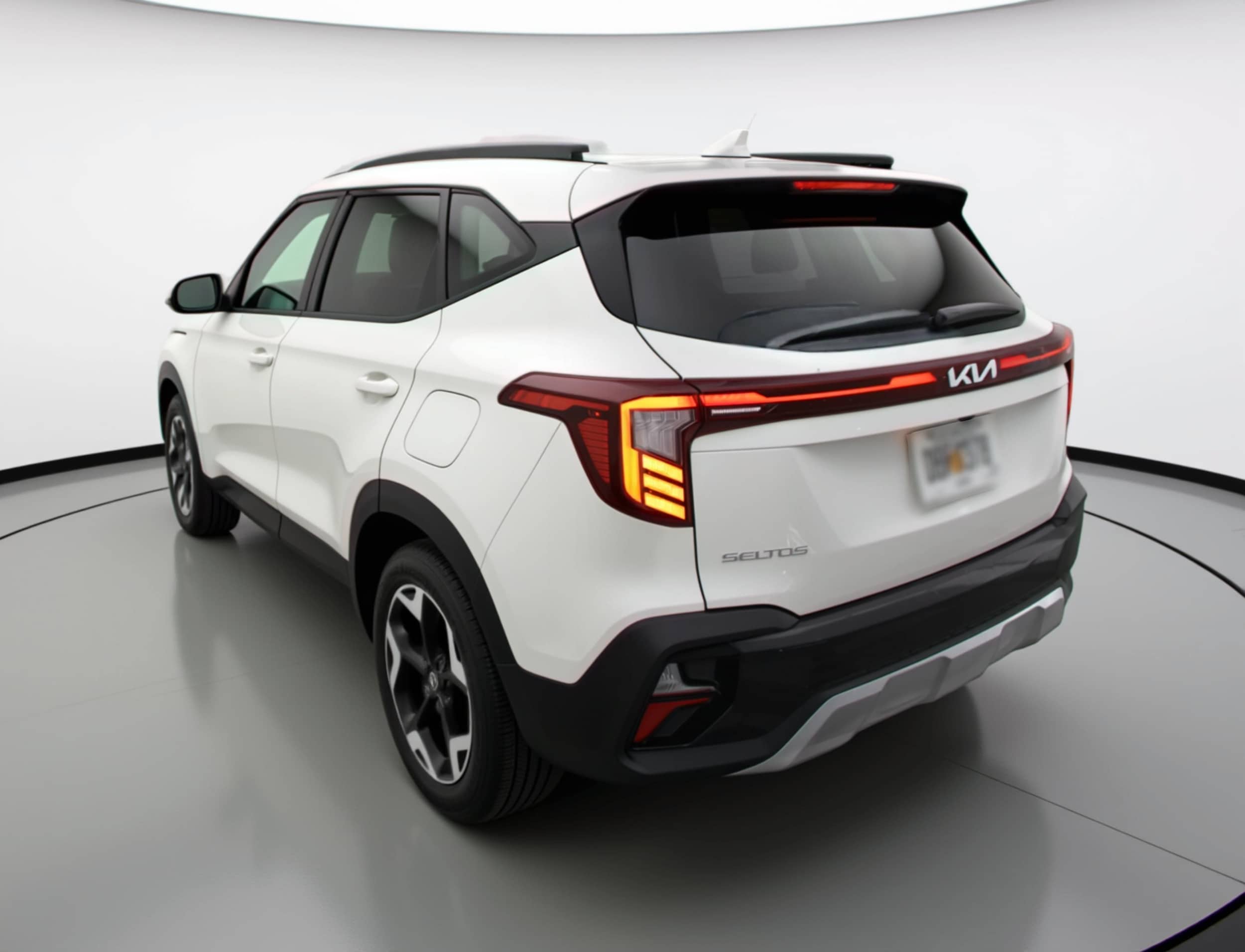 Thumbnail: 2025 Kia Seltos - 5