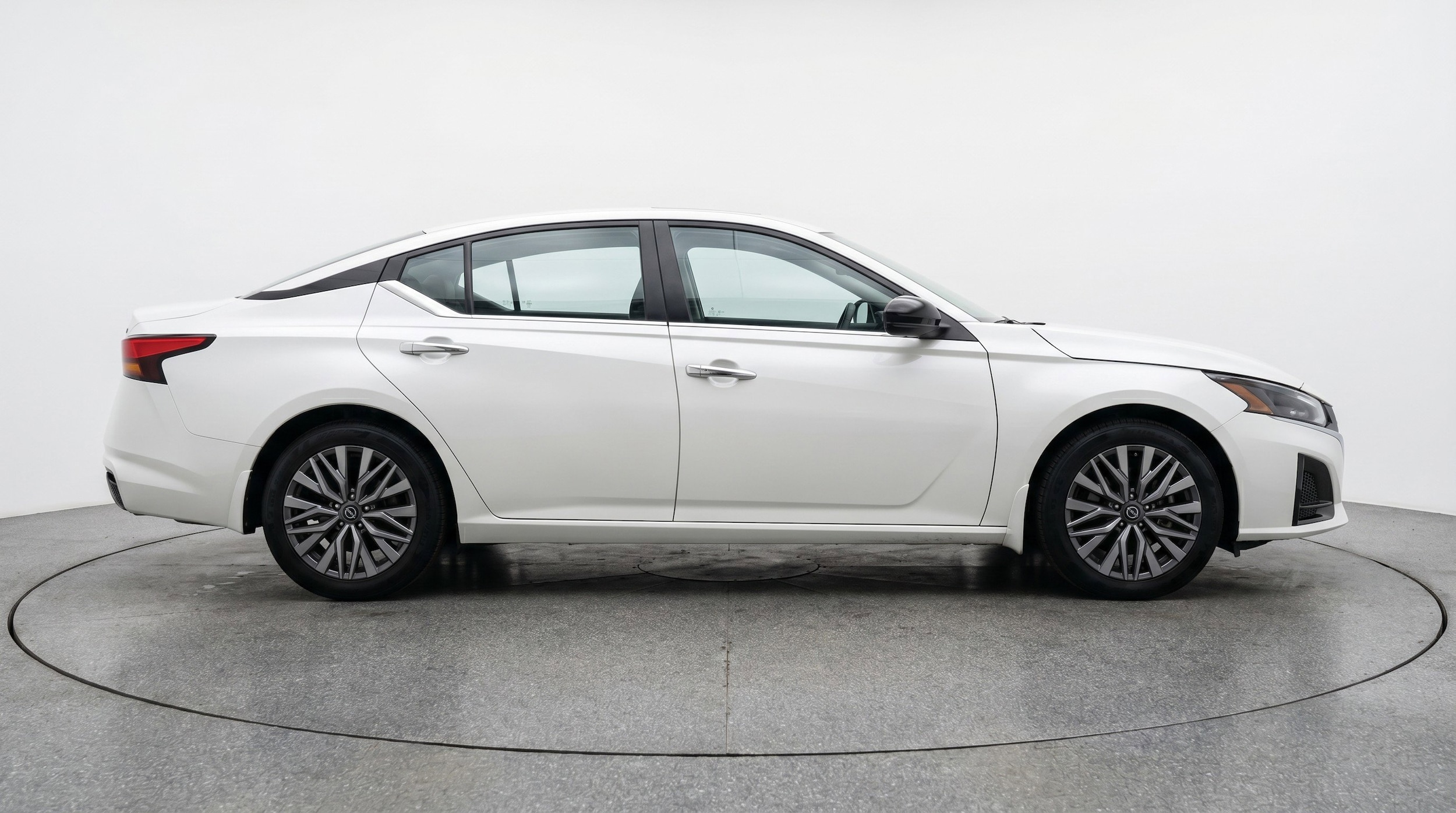 Thumbnail: 2025 Nissan Altima - 11