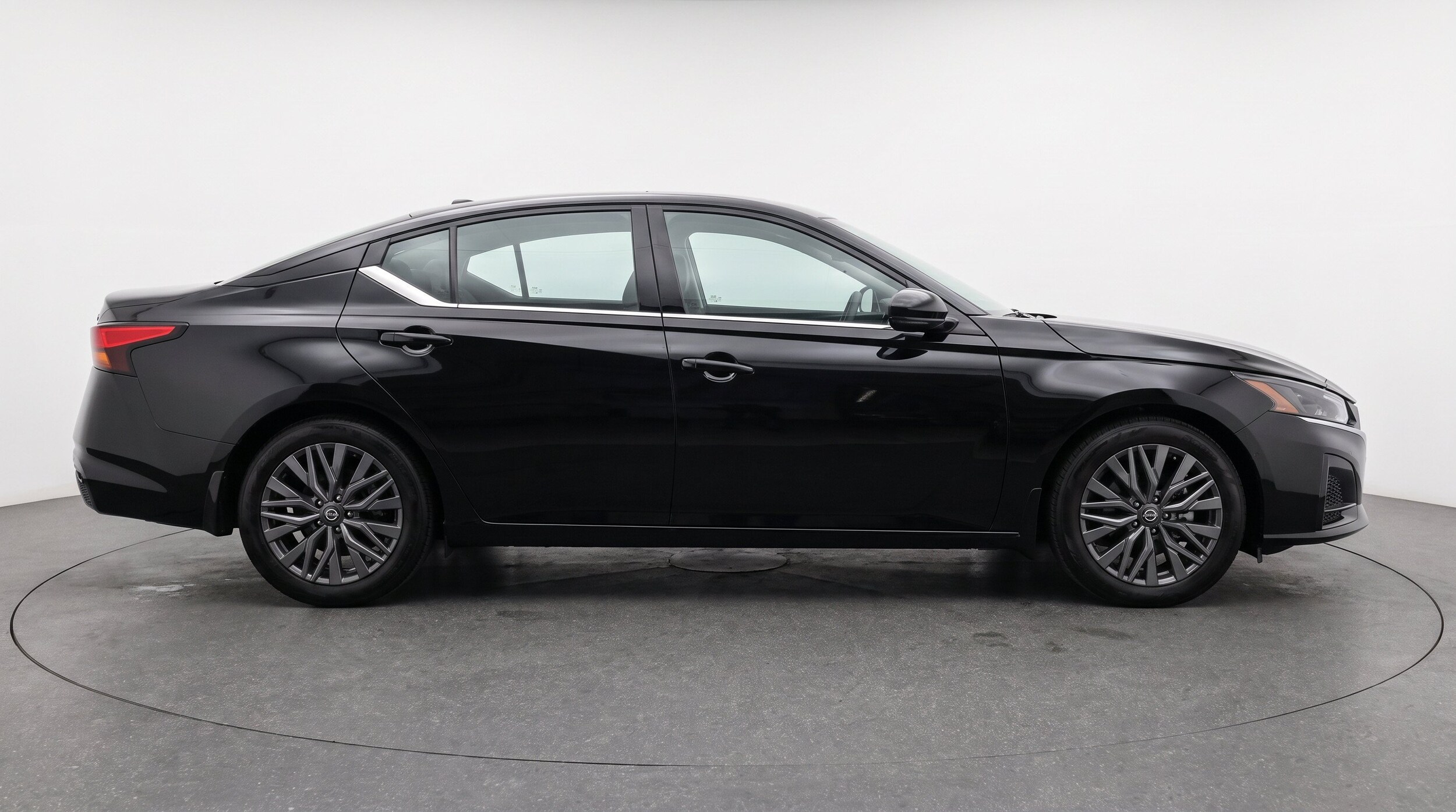 Thumbnail: 2026 Nissan Altima - 10