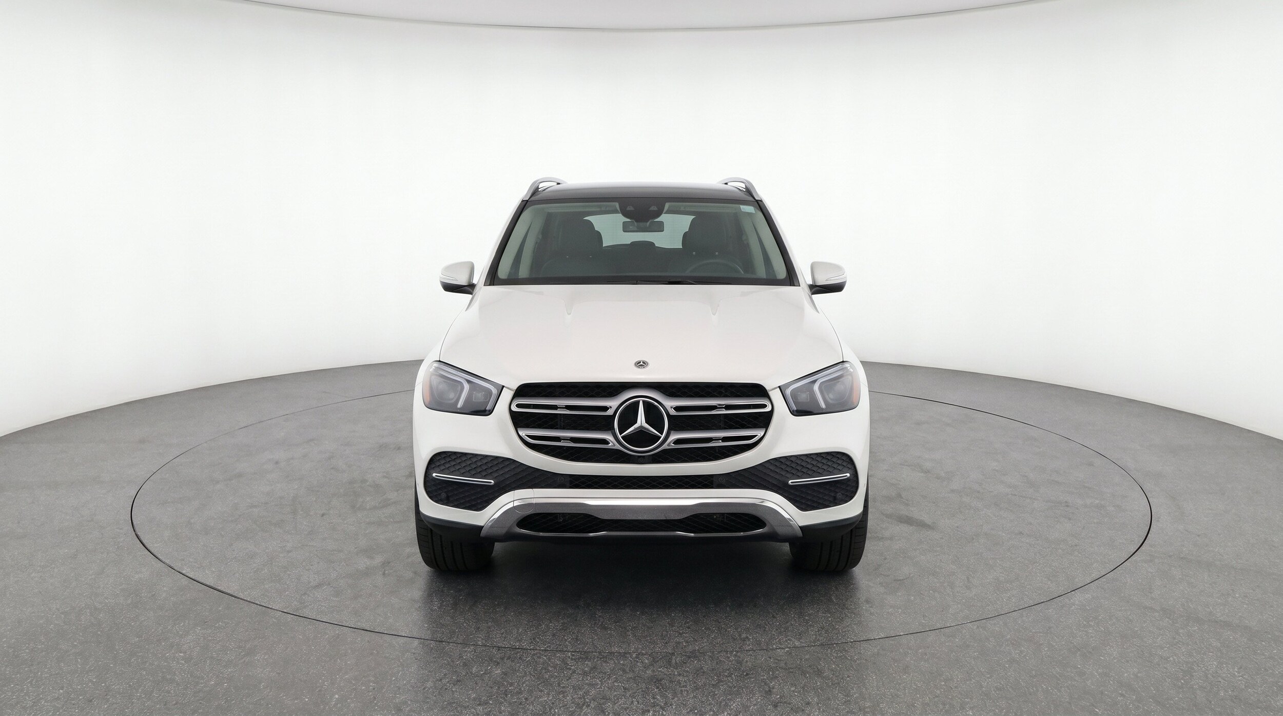Thumbnail: 2026 Mercedes-Benz GLE - 2