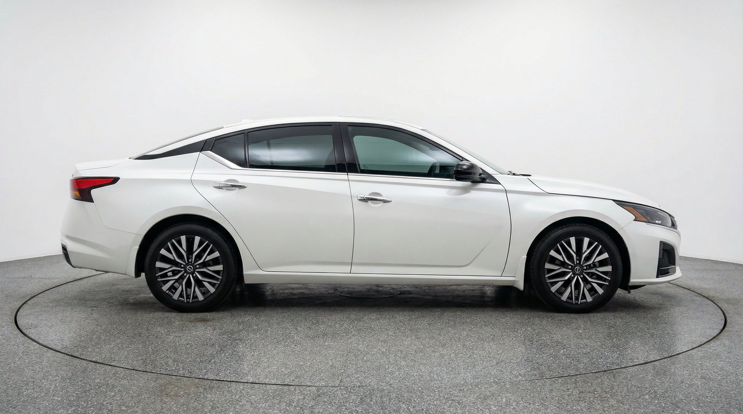 Thumbnail: 2025 Nissan Altima - 11