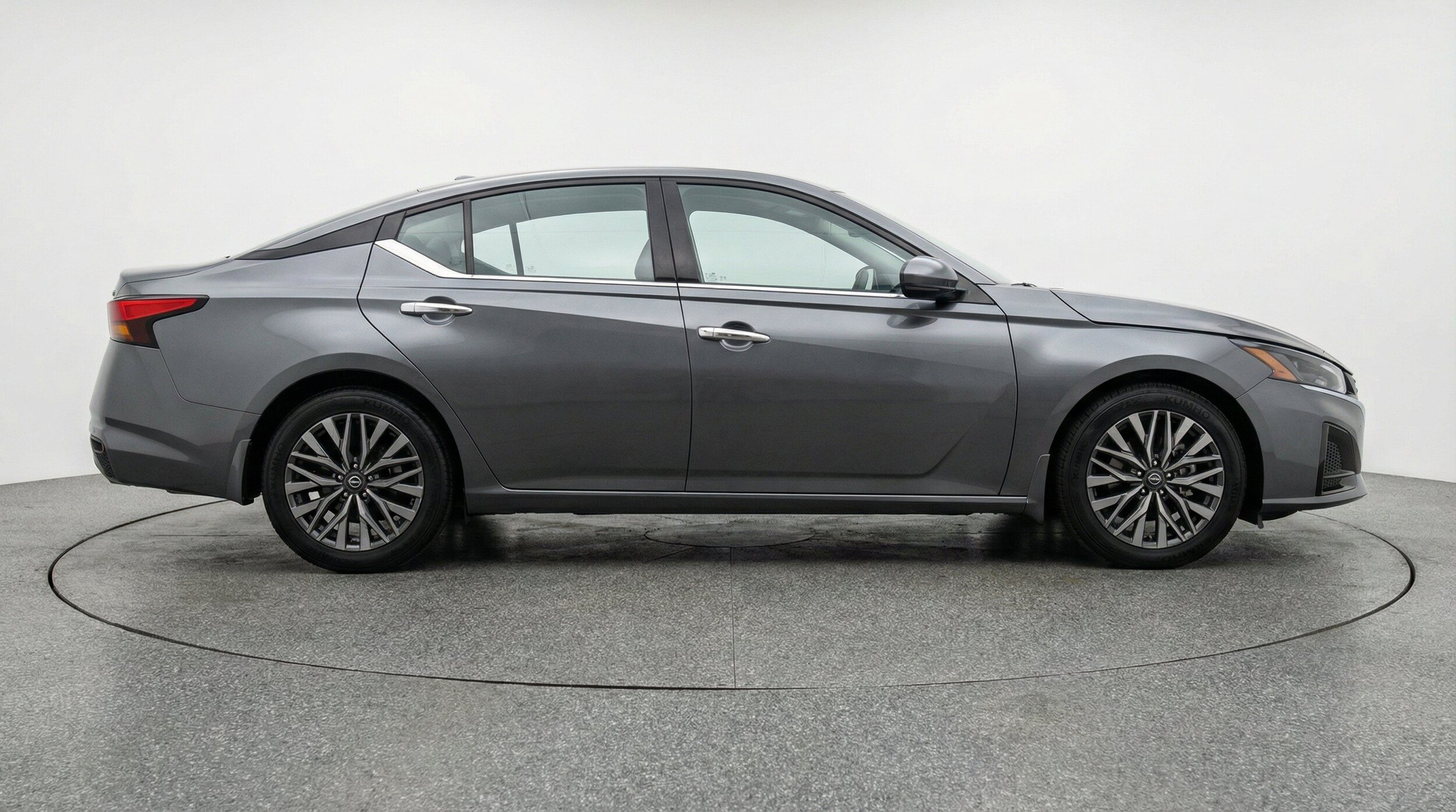 Thumbnail: 2025 Nissan Altima - 11