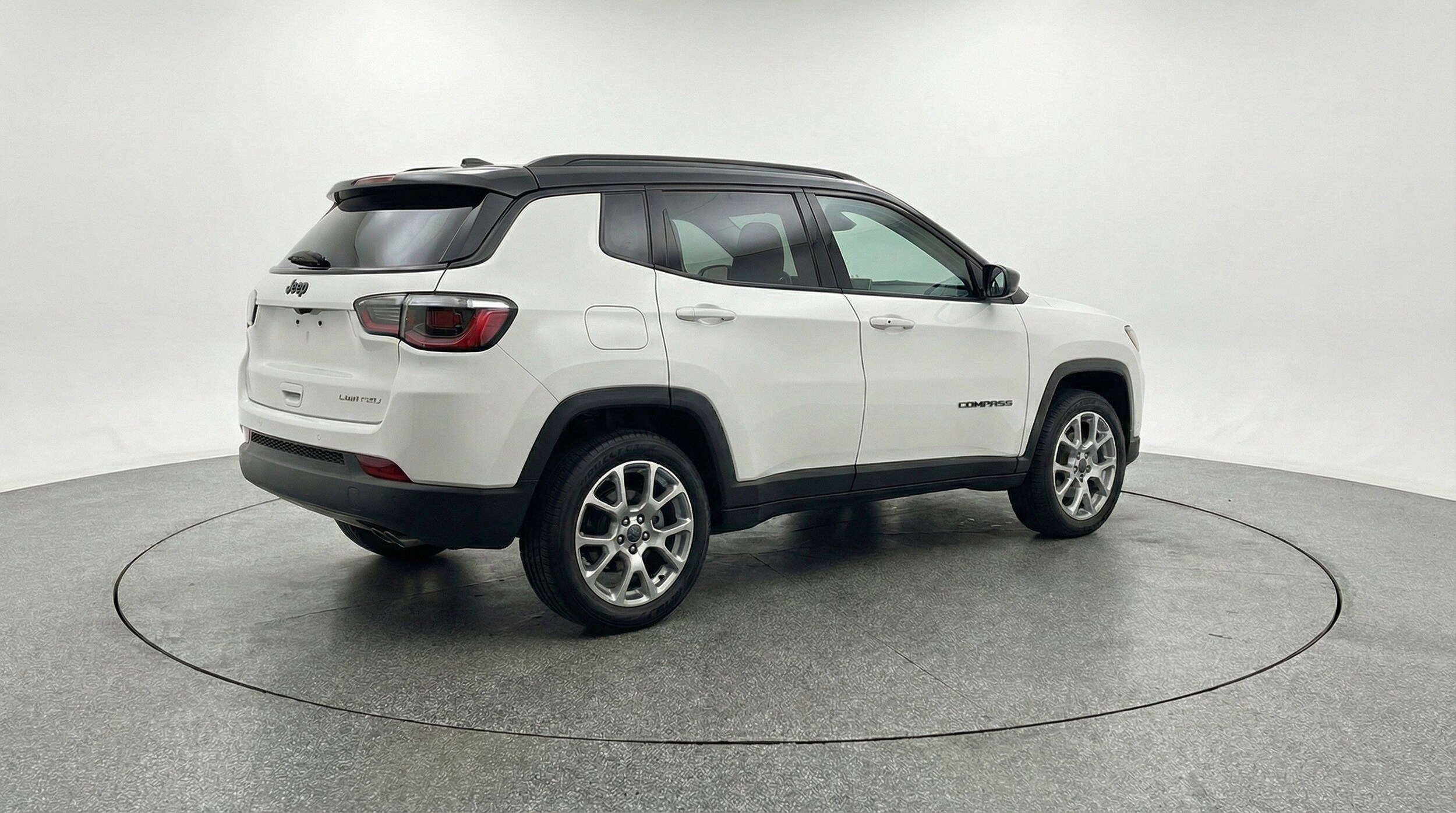 Thumbnail: 2025 Jeep Compass - 9
