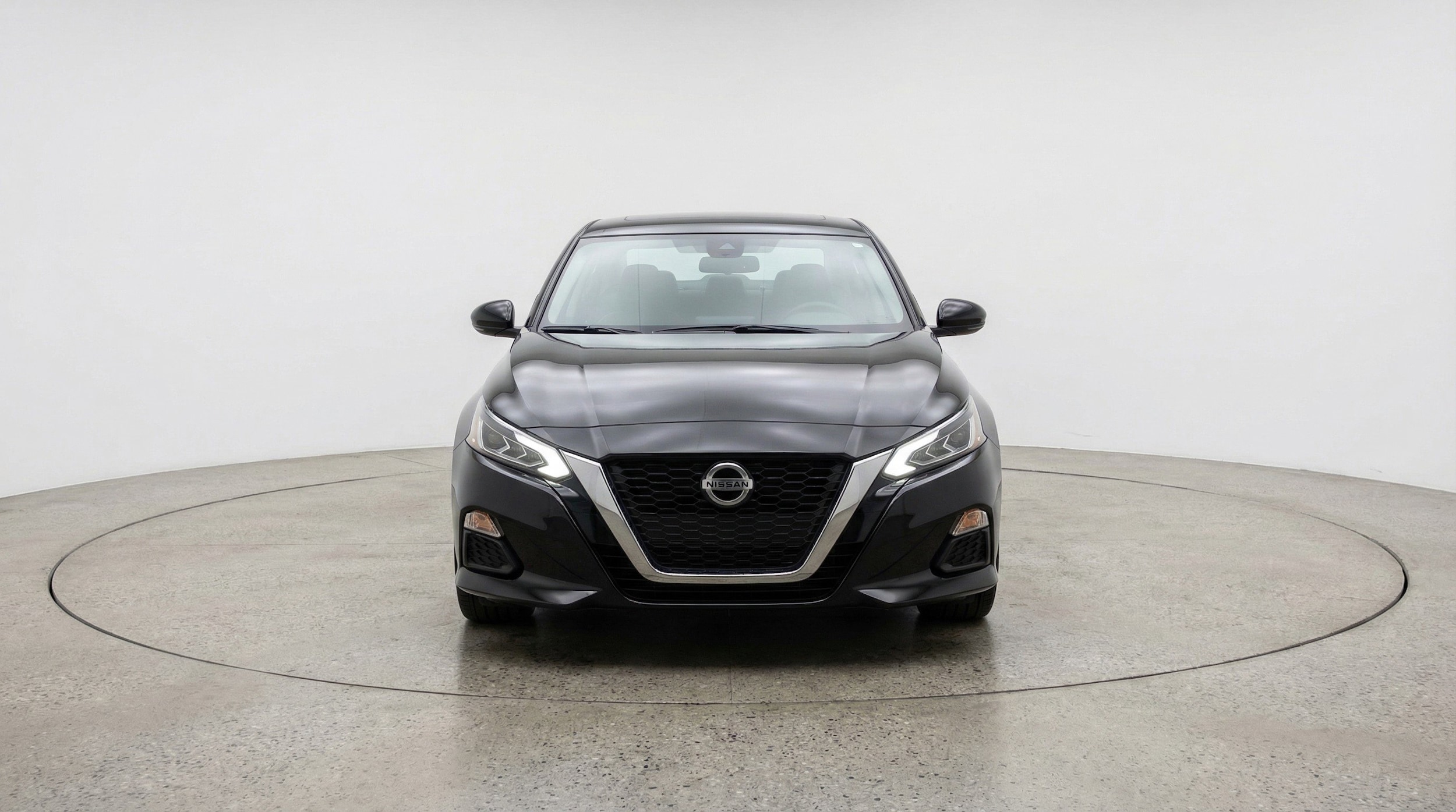 Thumbnail: 2025 Nissan Altima - 2