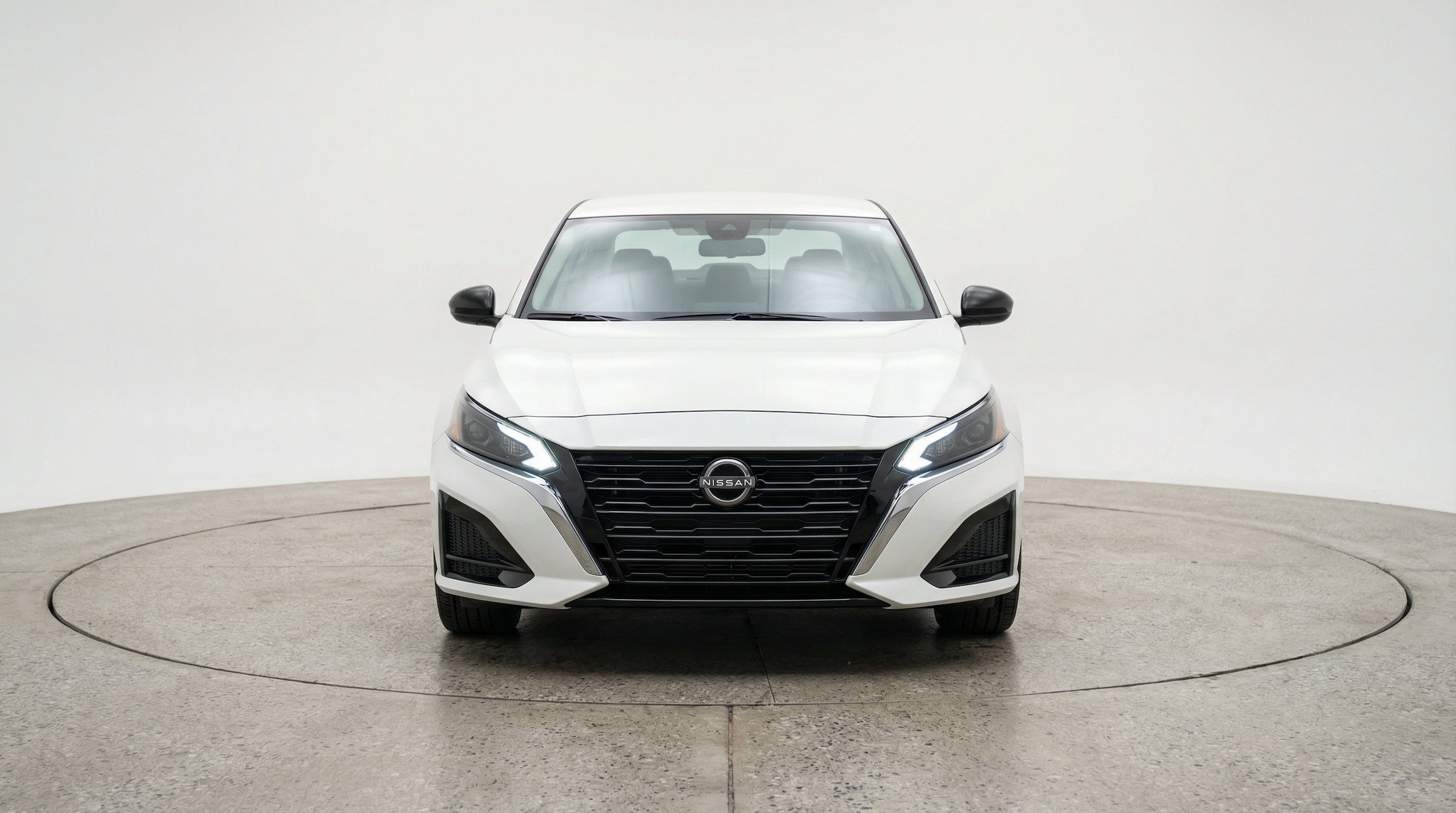 Thumbnail: 2025 Nissan Altima - 2