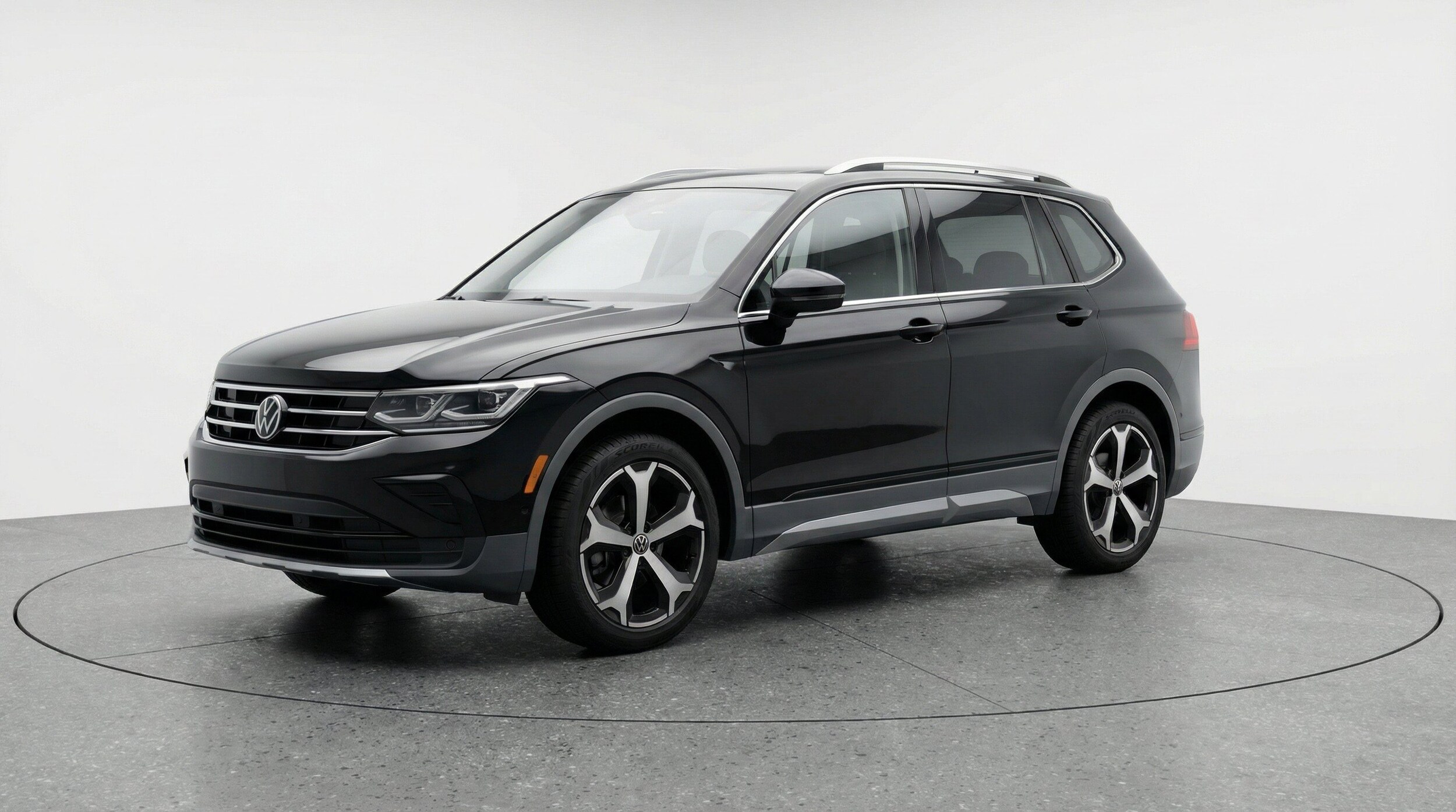 Thumbnail: 2026 Volkswagen Tiguan - 3