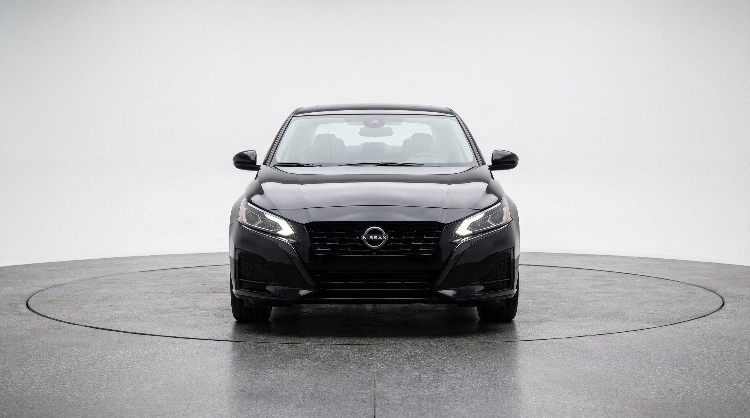 Thumbnail: 2025 Nissan Altima - 2
