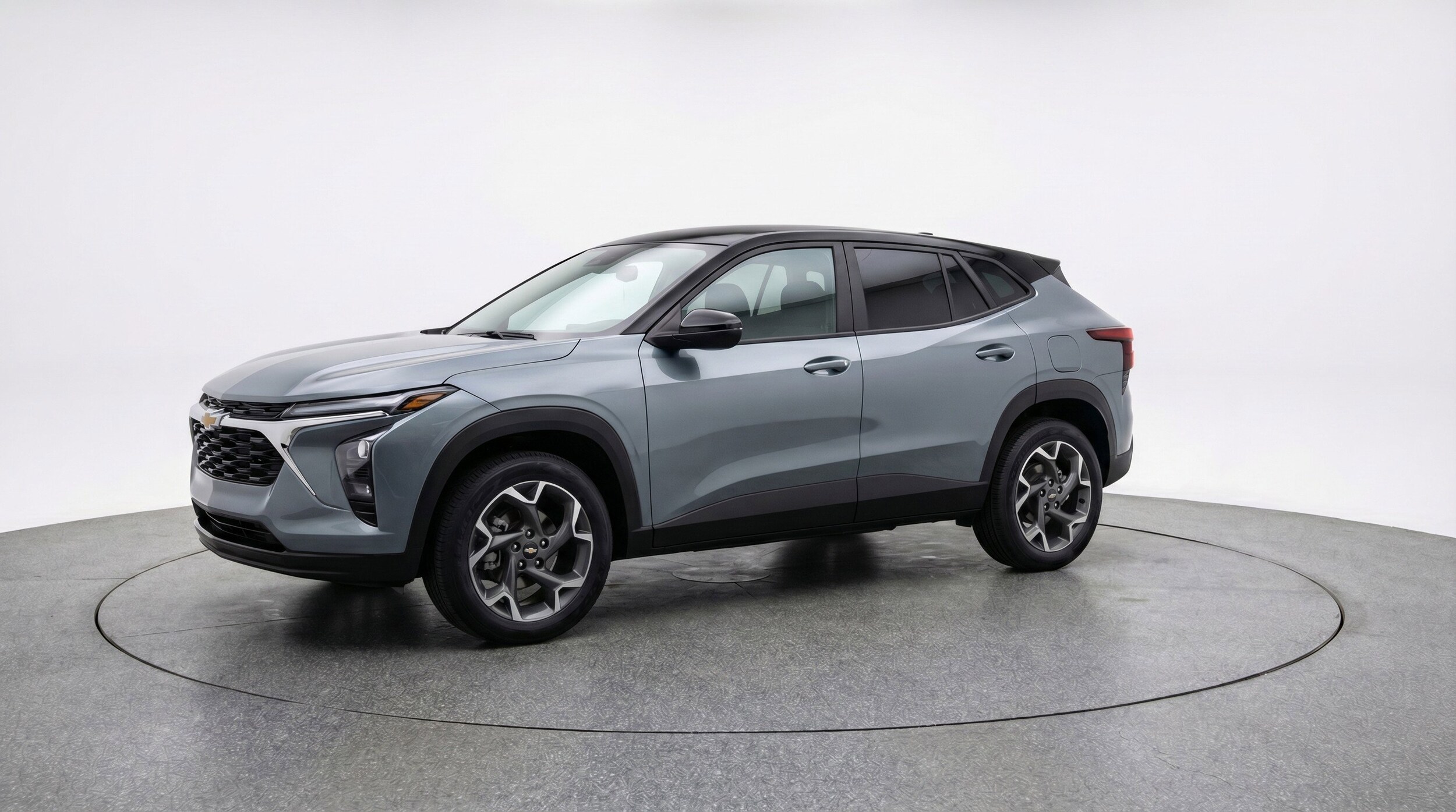 Thumbnail: 2025 Chevrolet Trax - 3