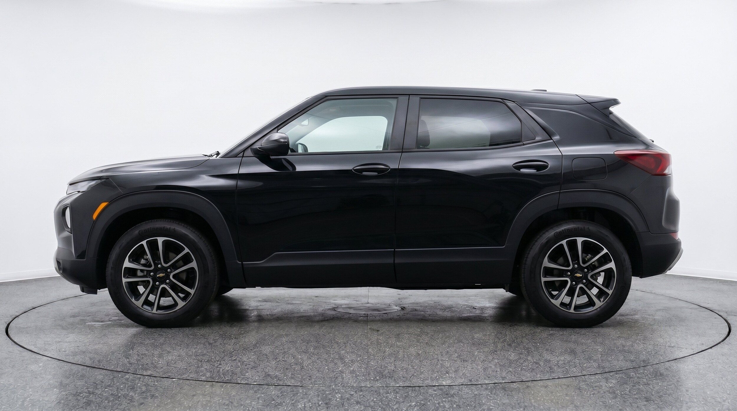 Thumbnail: 2025 Chevrolet TrailBlazer - 5