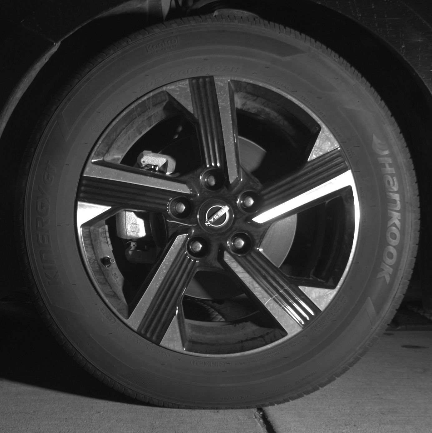 Thumbnail: 2025 Nissan Sentra - 9