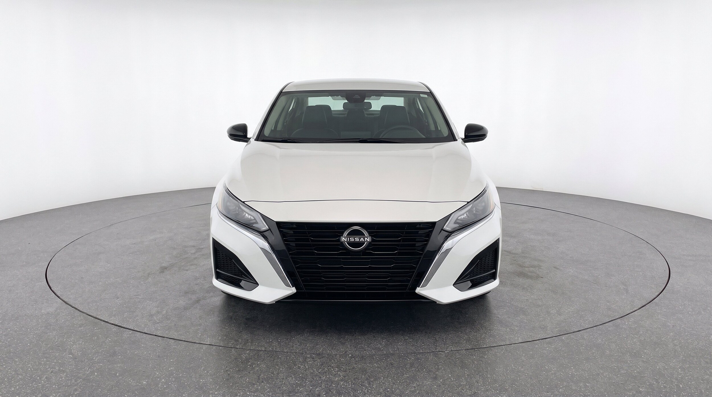 Thumbnail: 2025 Nissan Altima - 2