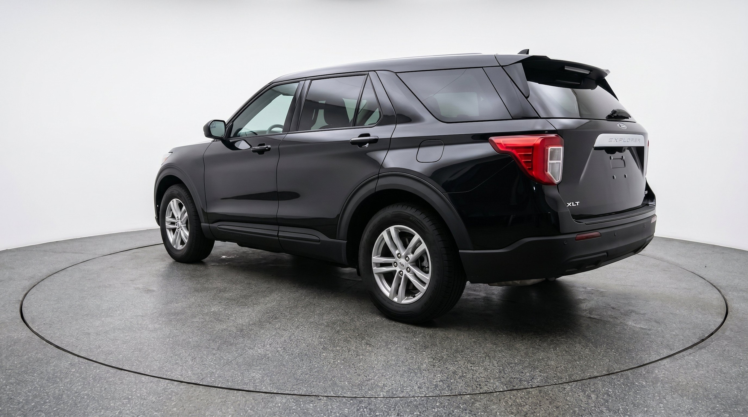 Thumbnail: 2024 Ford Explorer - 6