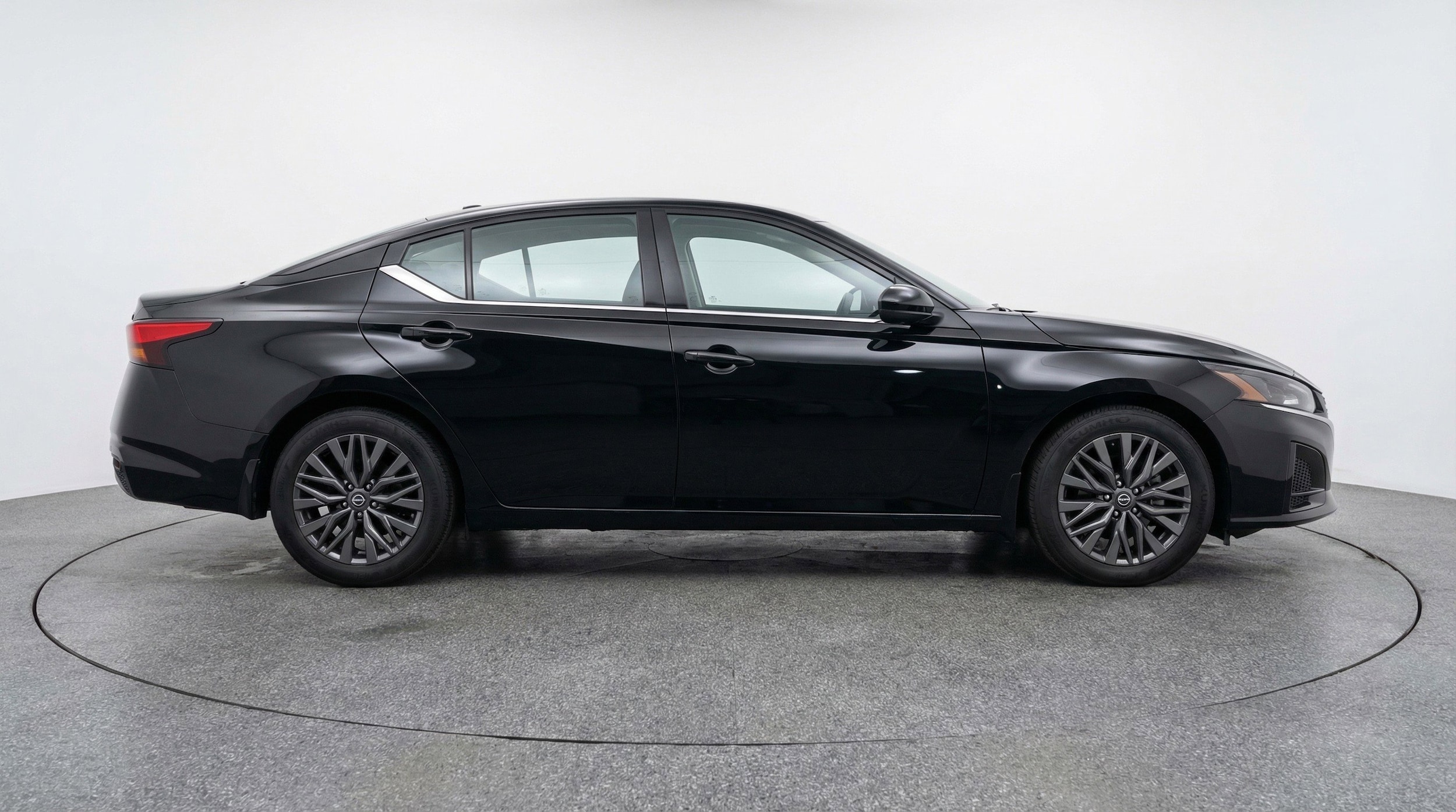 Thumbnail: 2025 Nissan Altima - 11