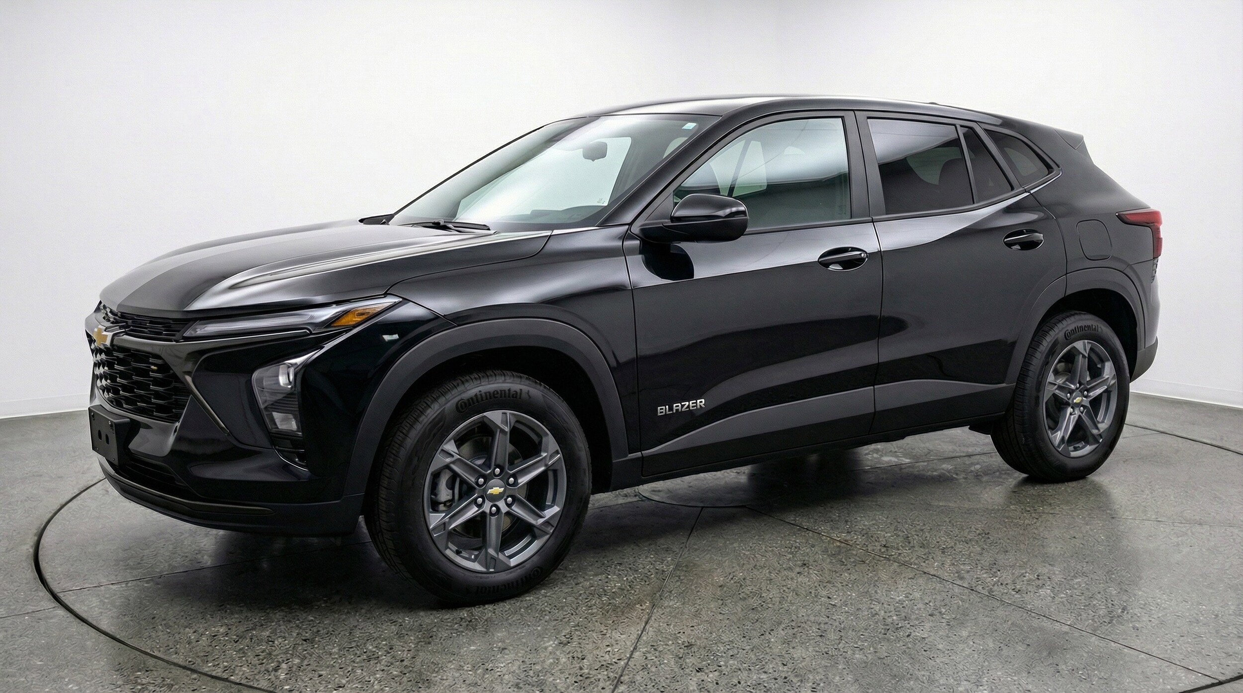 Thumbnail: 2025 Chevrolet Blazer - 3