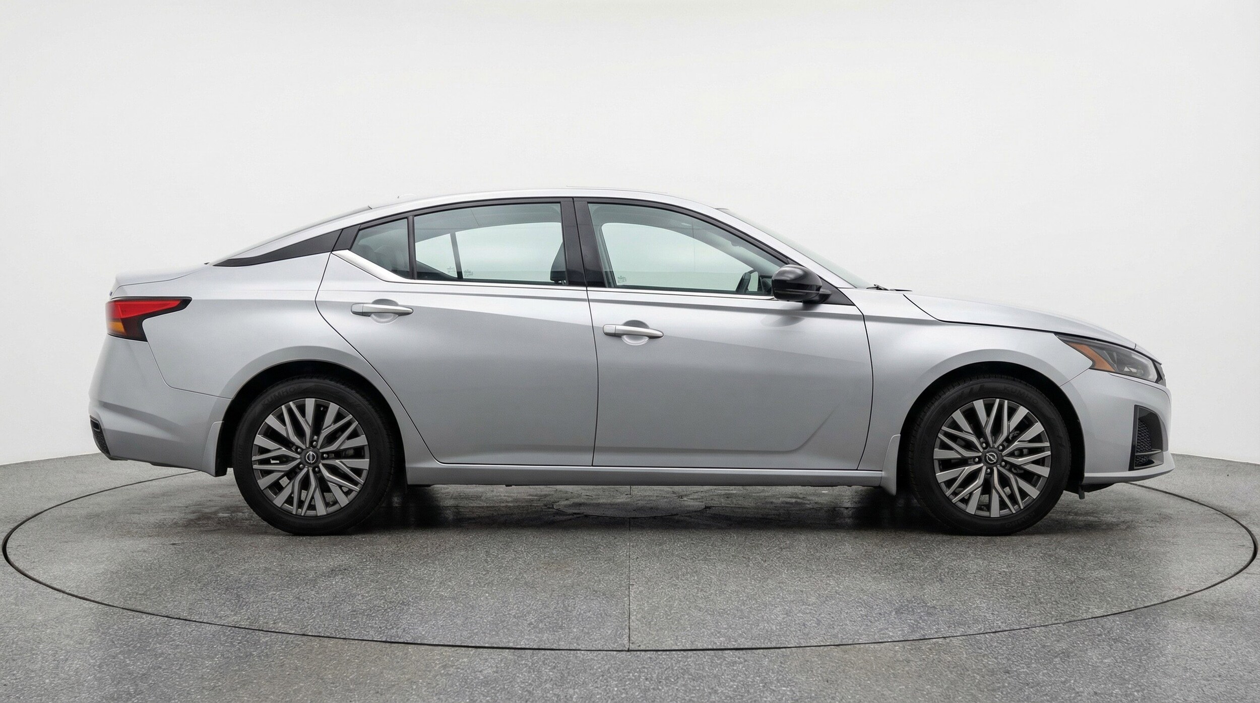Thumbnail: 2025 Nissan Altima - 11