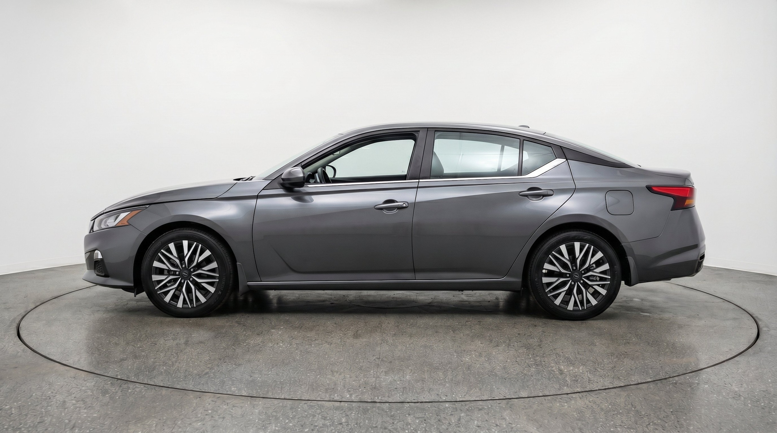 Thumbnail: 2026 Nissan Altima - 5