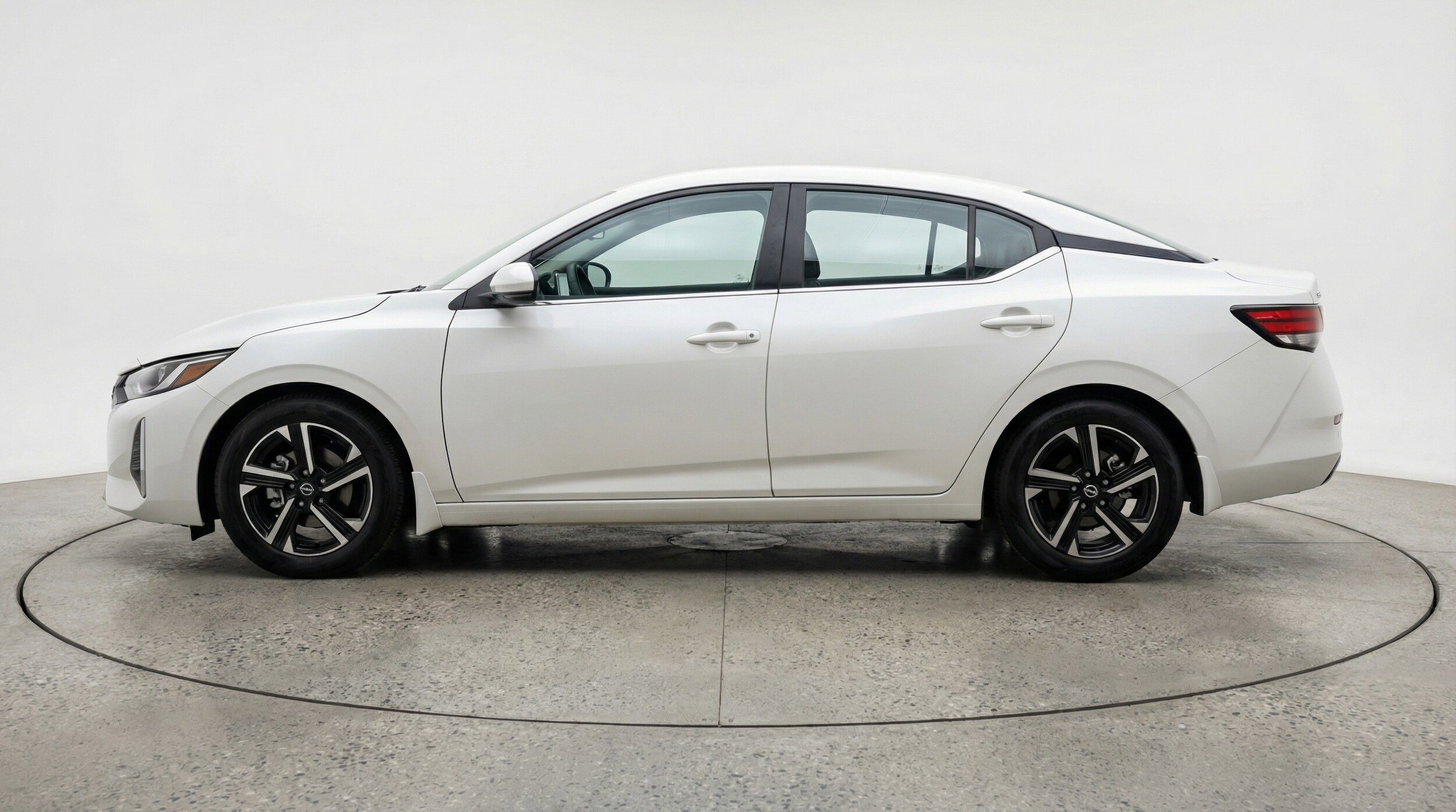 Thumbnail: 2025 Nissan Sentra - 5