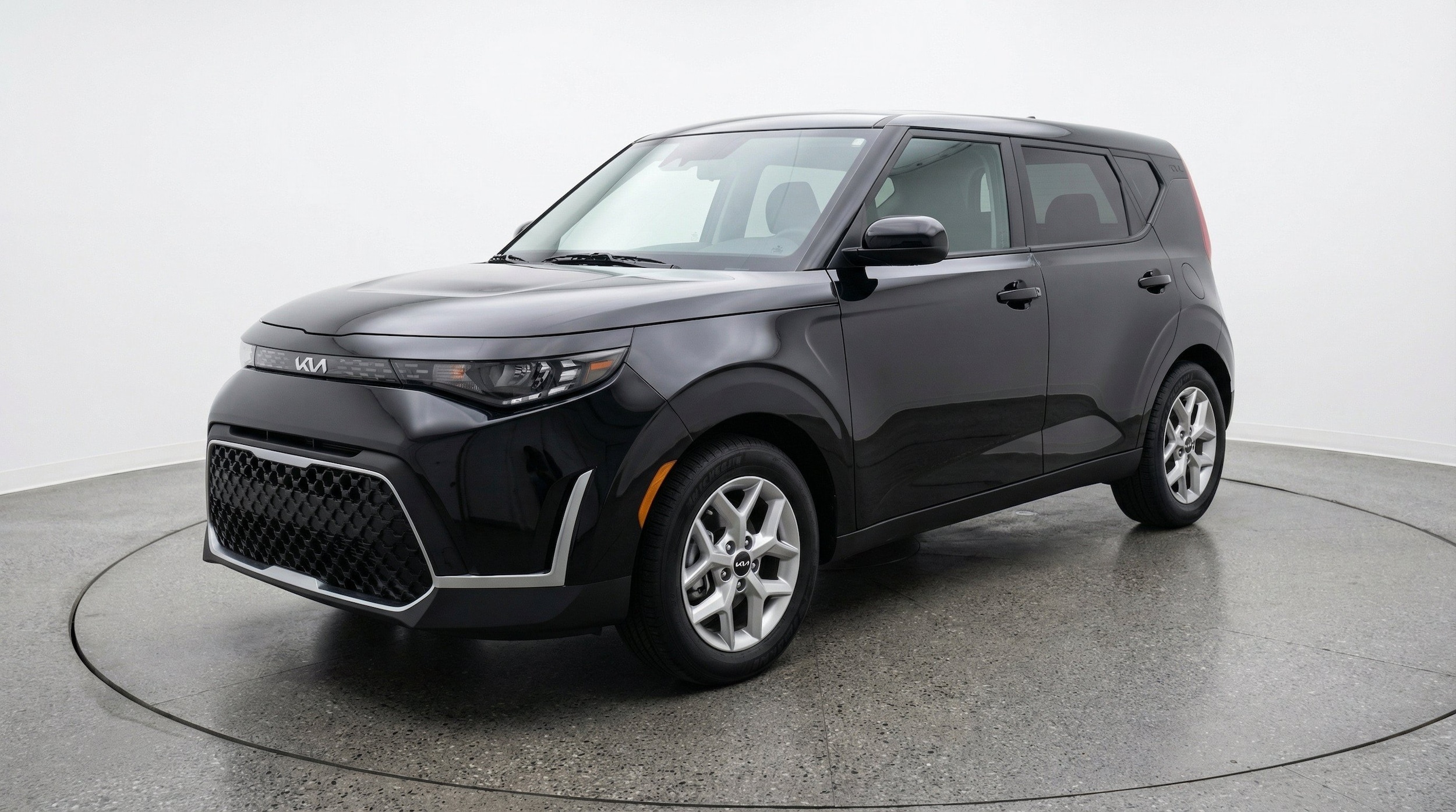 Thumbnail: 2025 Kia Soul - 3