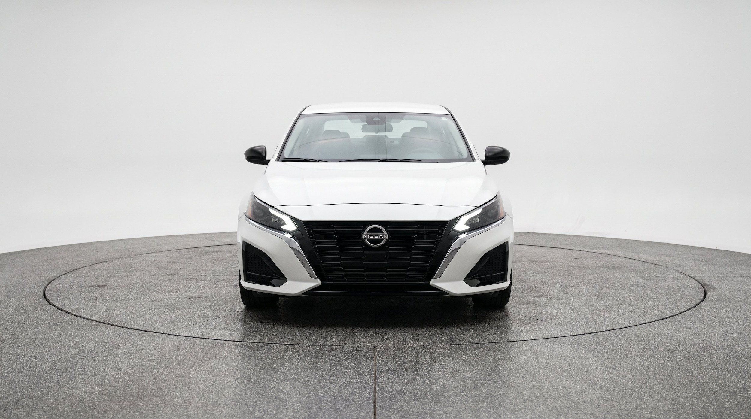 Thumbnail: 2025 Nissan Altima - 2
