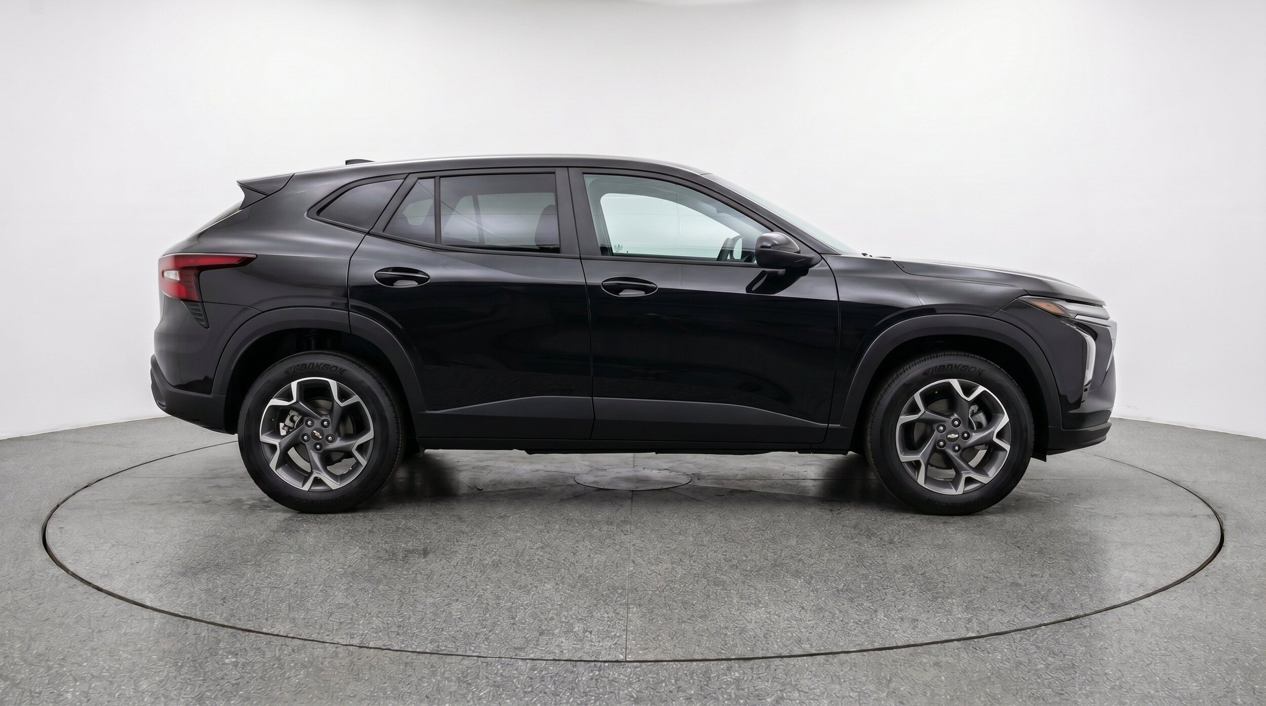 Thumbnail: 2025 Chevrolet Trax - 11