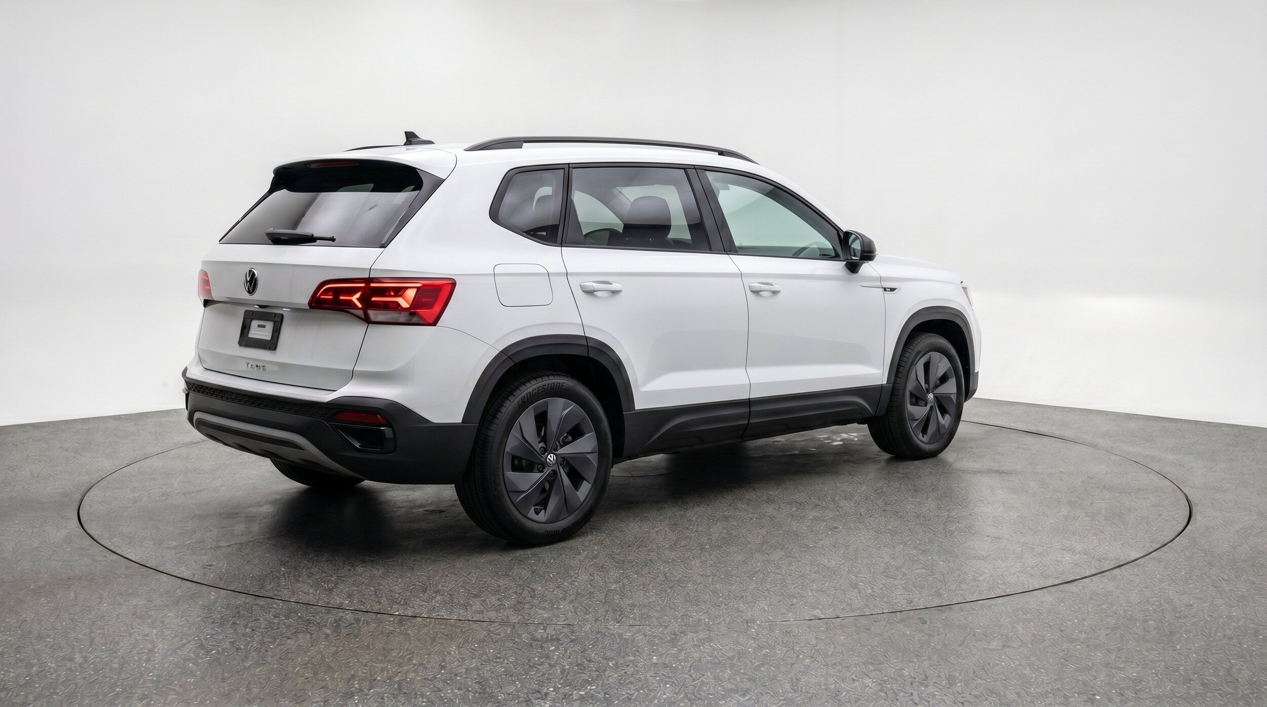 Thumbnail: 2026 Volkswagen Taos - 9