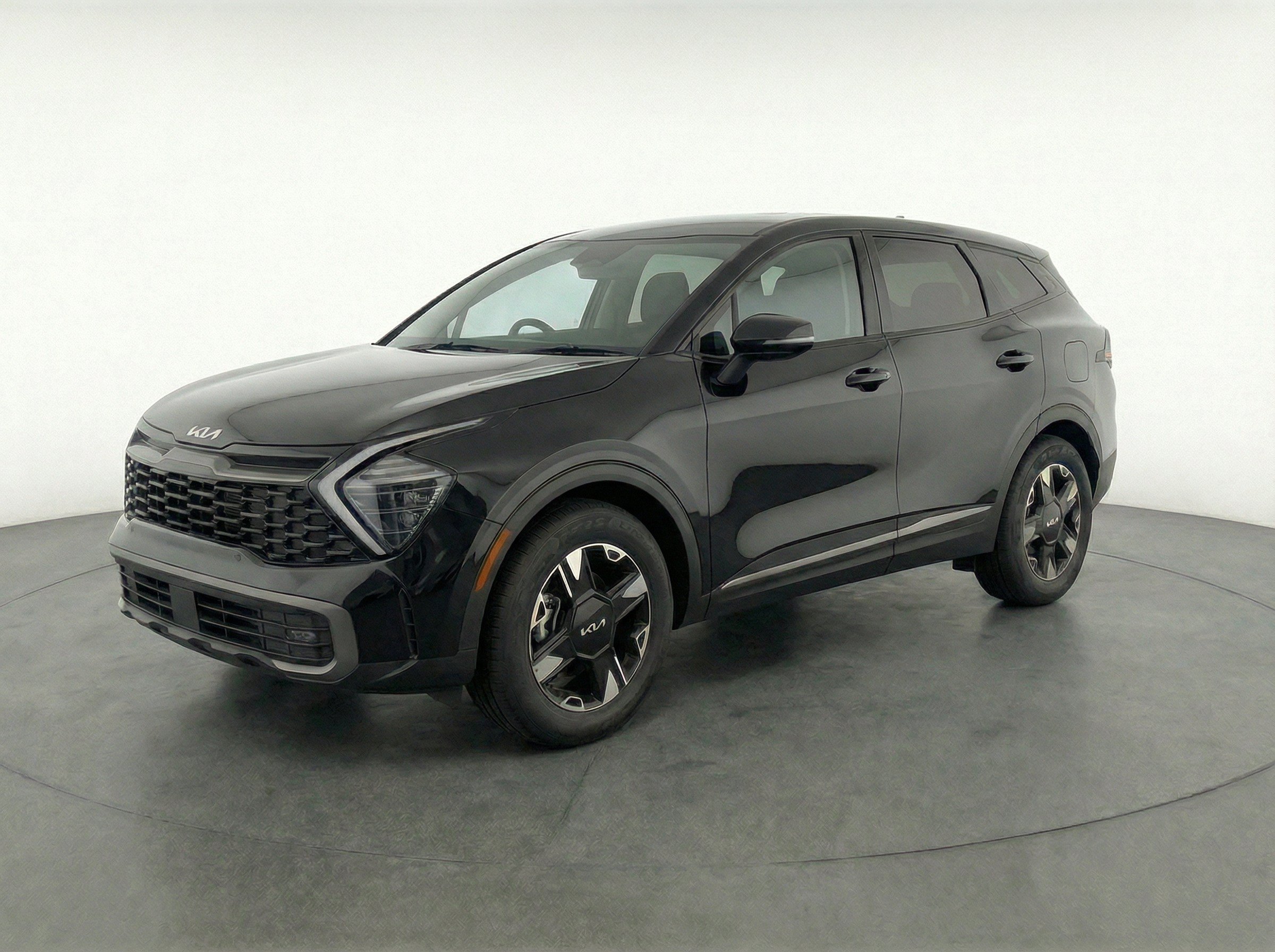 Thumbnail: 2026 Kia Sportage - 3