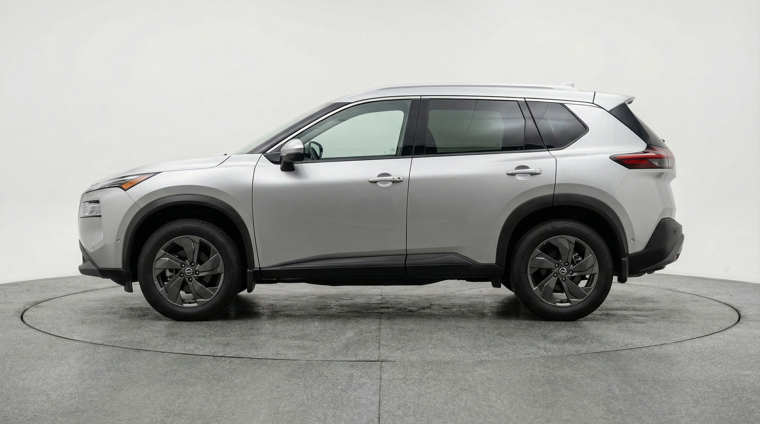 Thumbnail: 2025 Nissan Rogue - 5