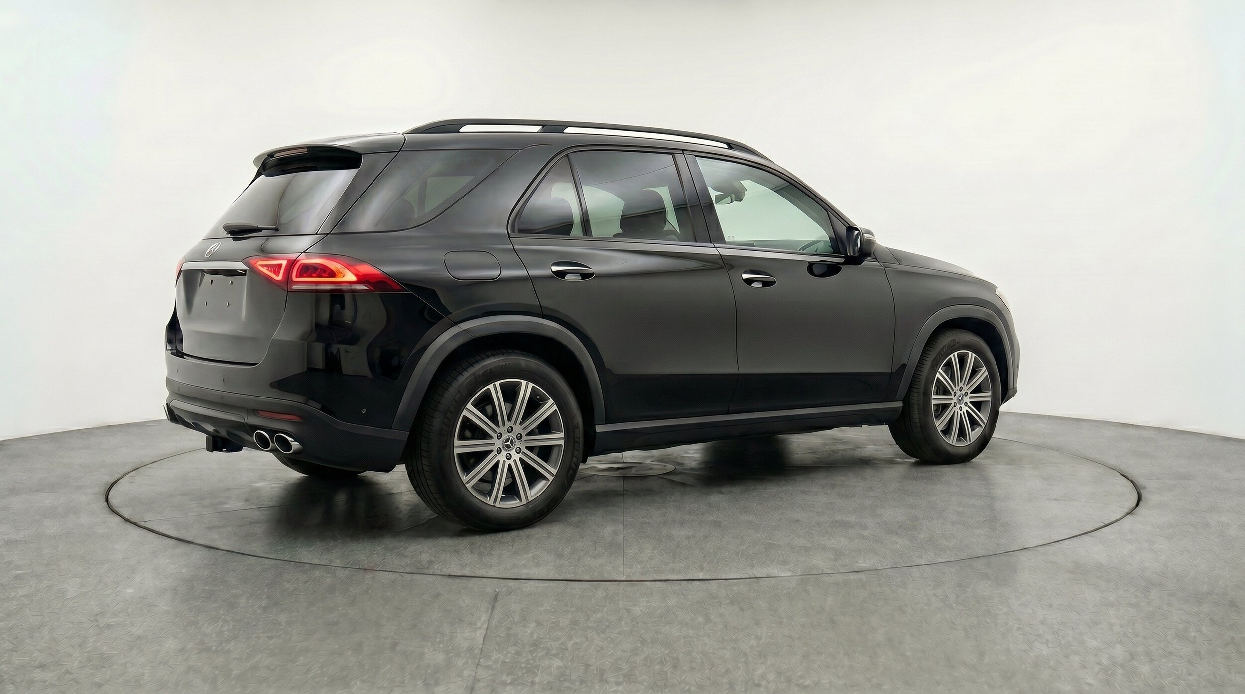 Thumbnail: 2026 Mercedes-Benz GLE - 9