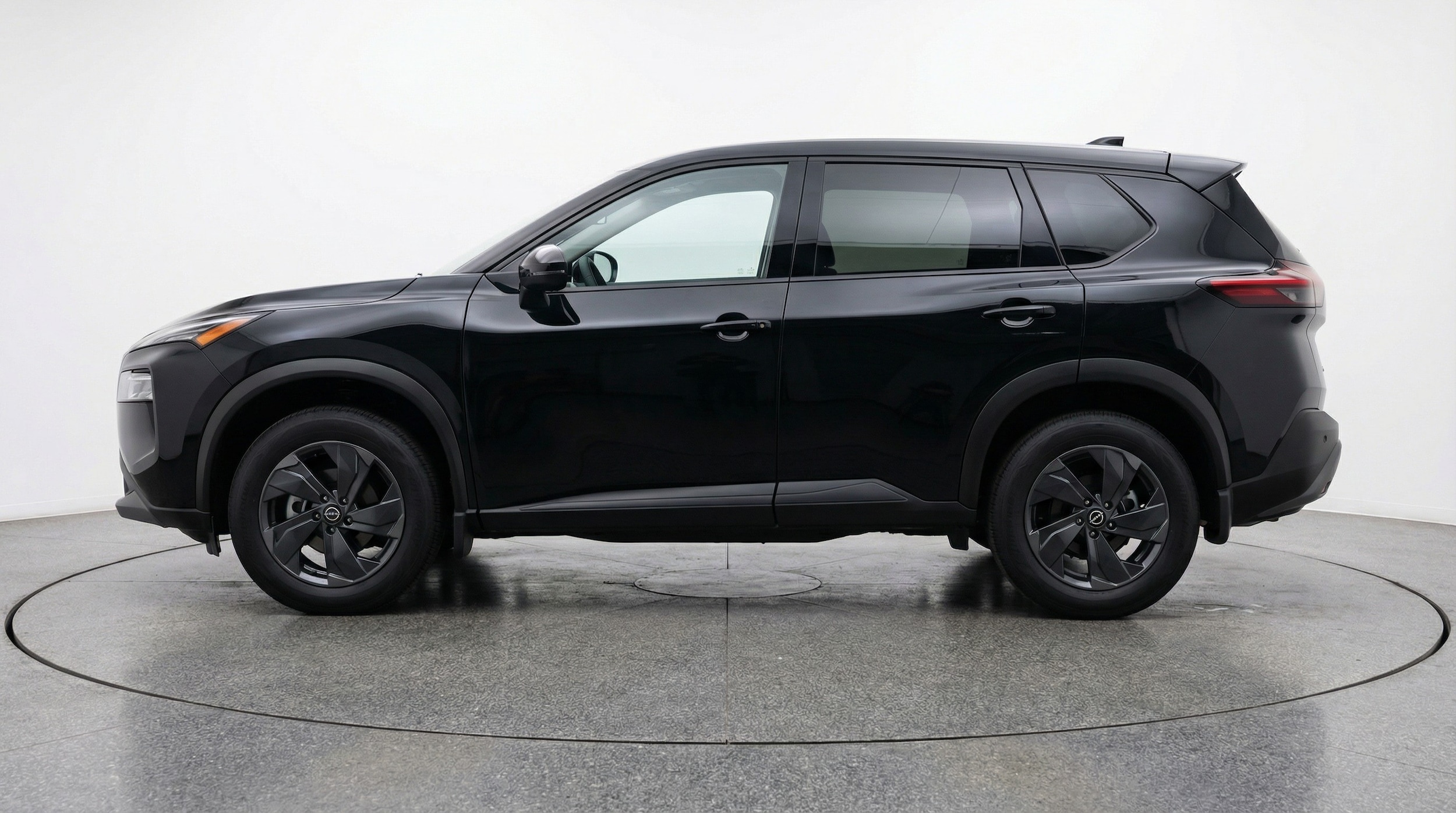 Thumbnail: 2025 Nissan Rogue - 4