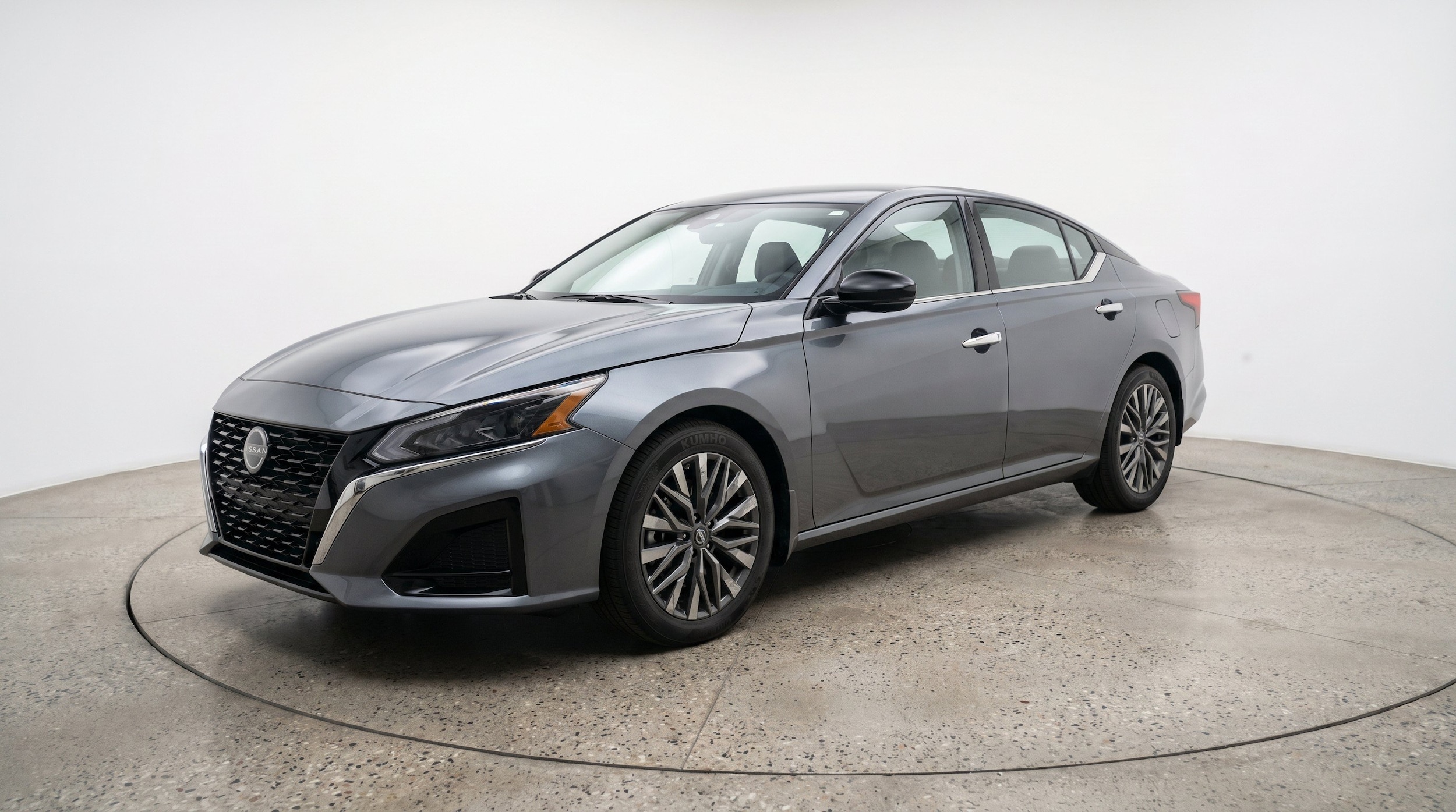 Thumbnail: 2025 Nissan Altima - 3